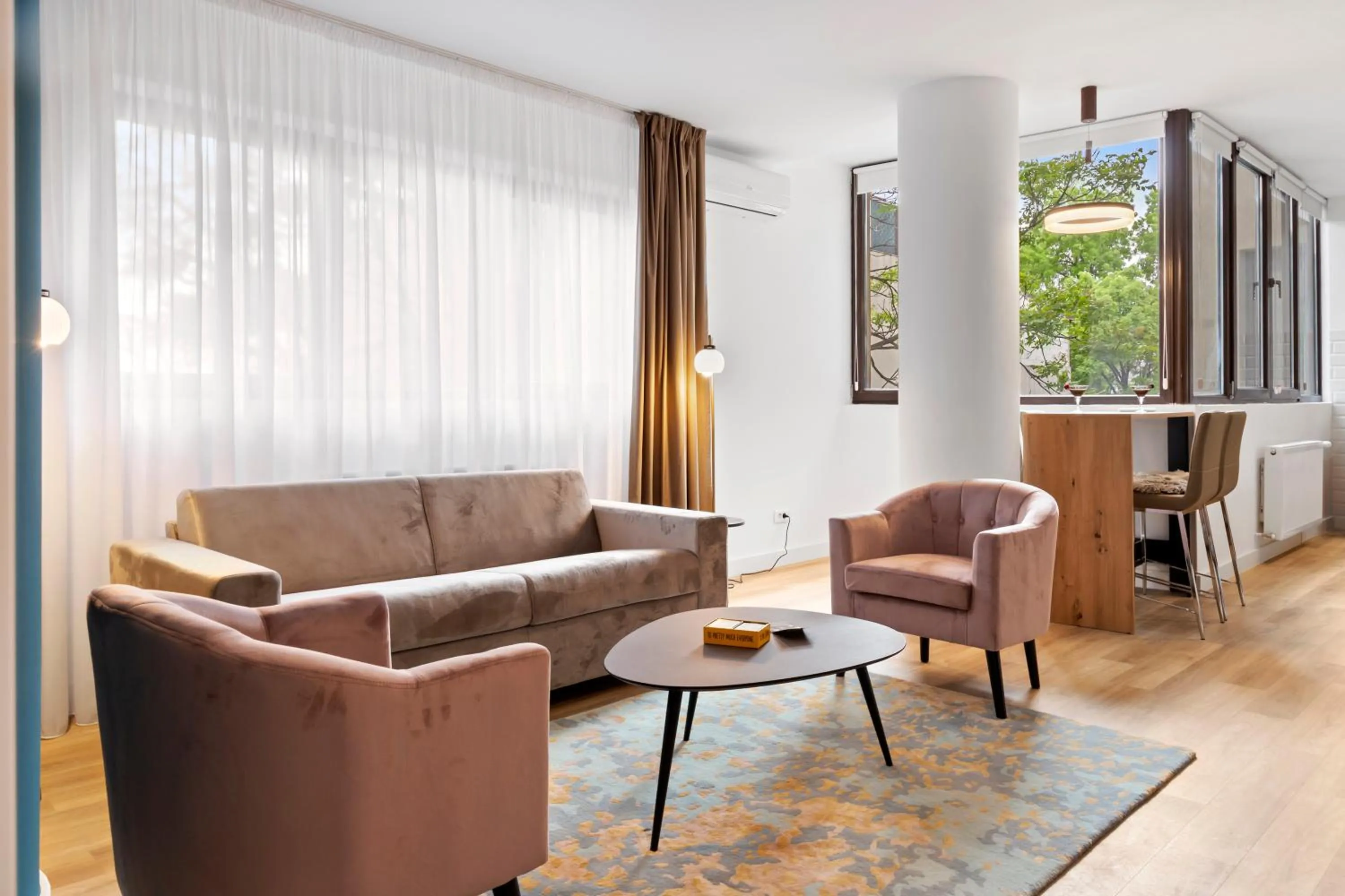 Living room in Uni88 Apart Hotel