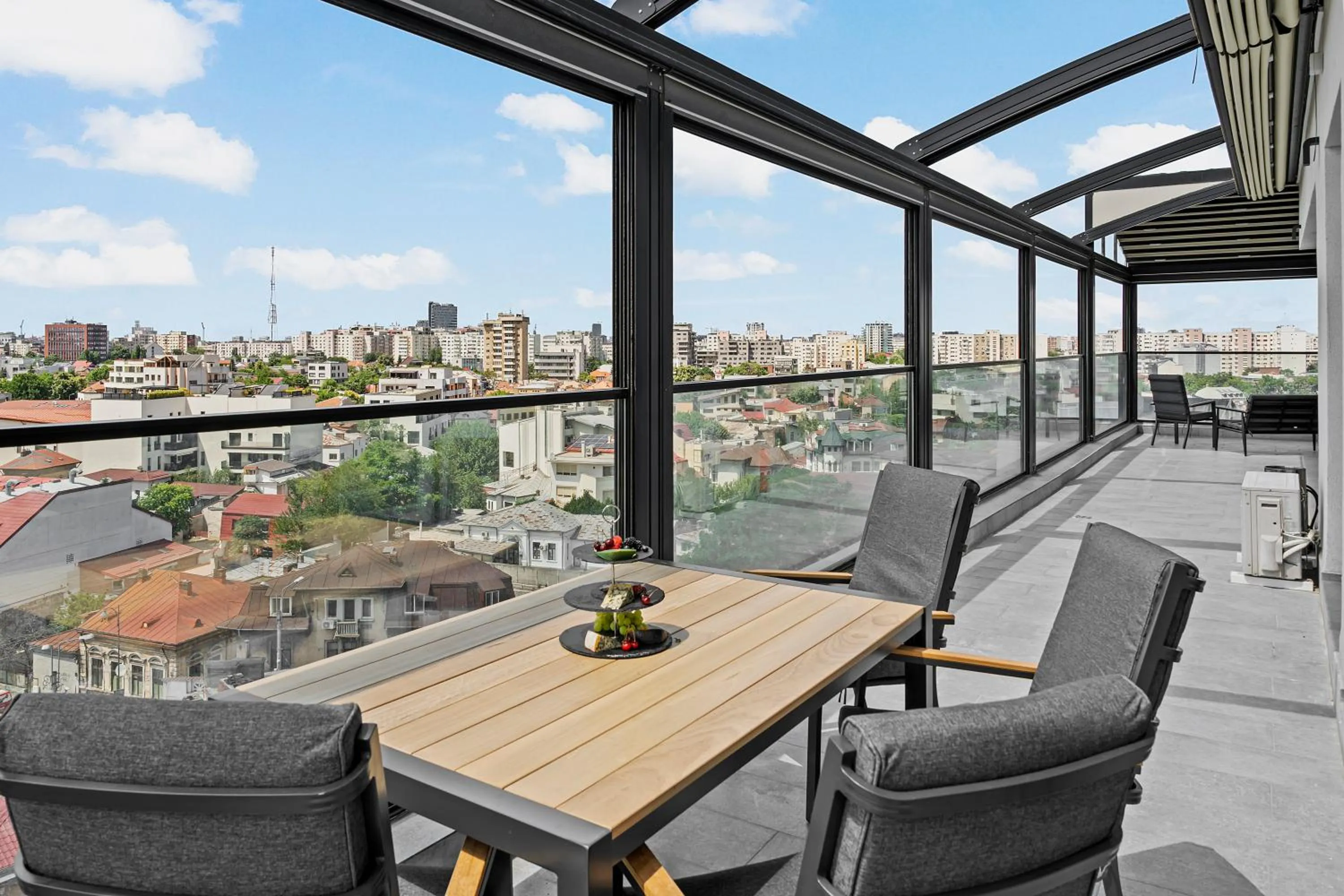 View (from property/room) in Uni88 Apart Hotel