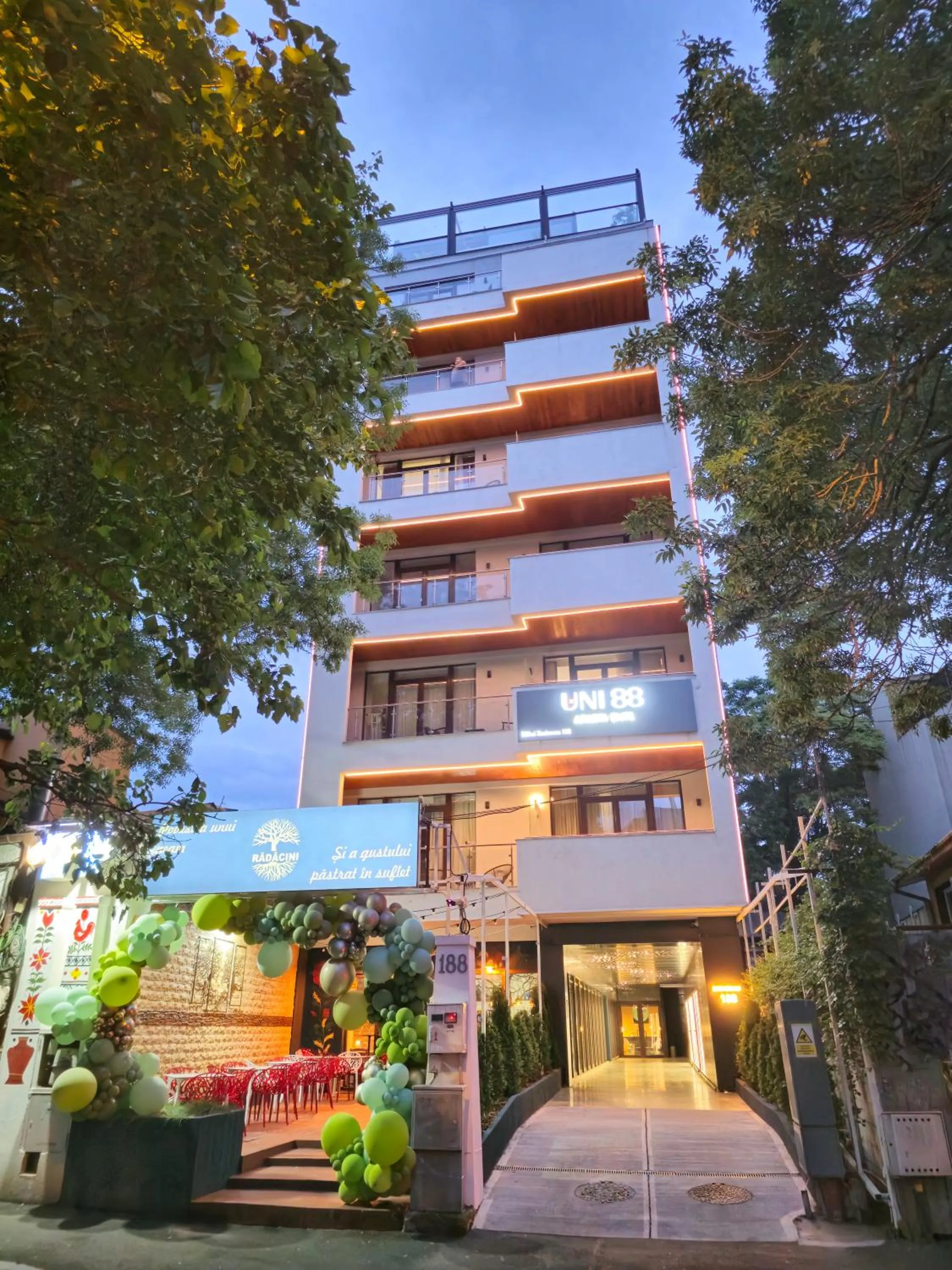 Property building in Uni88 Apart Hotel