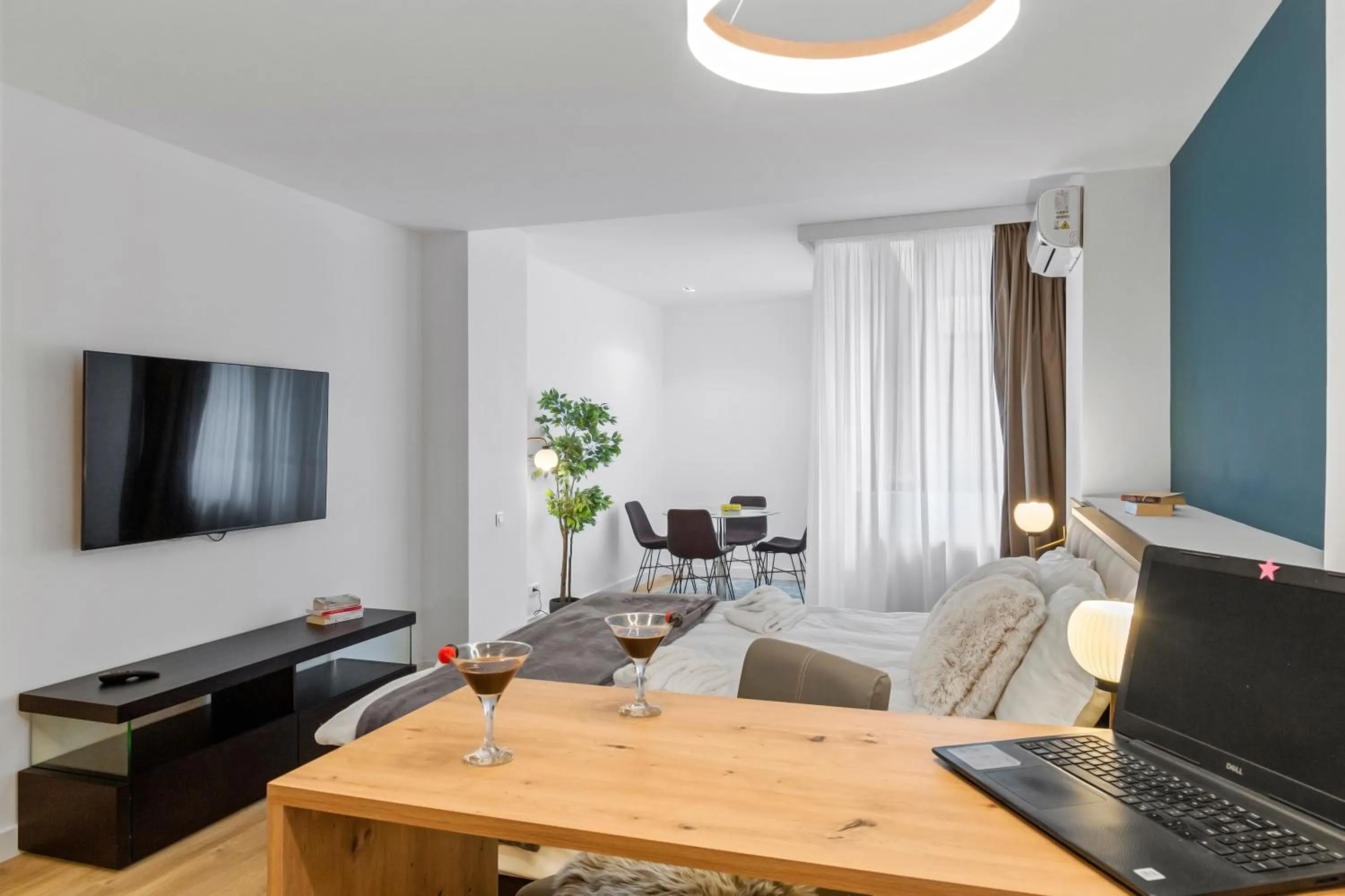 TV and multimedia in Uni88 Apart Hotel