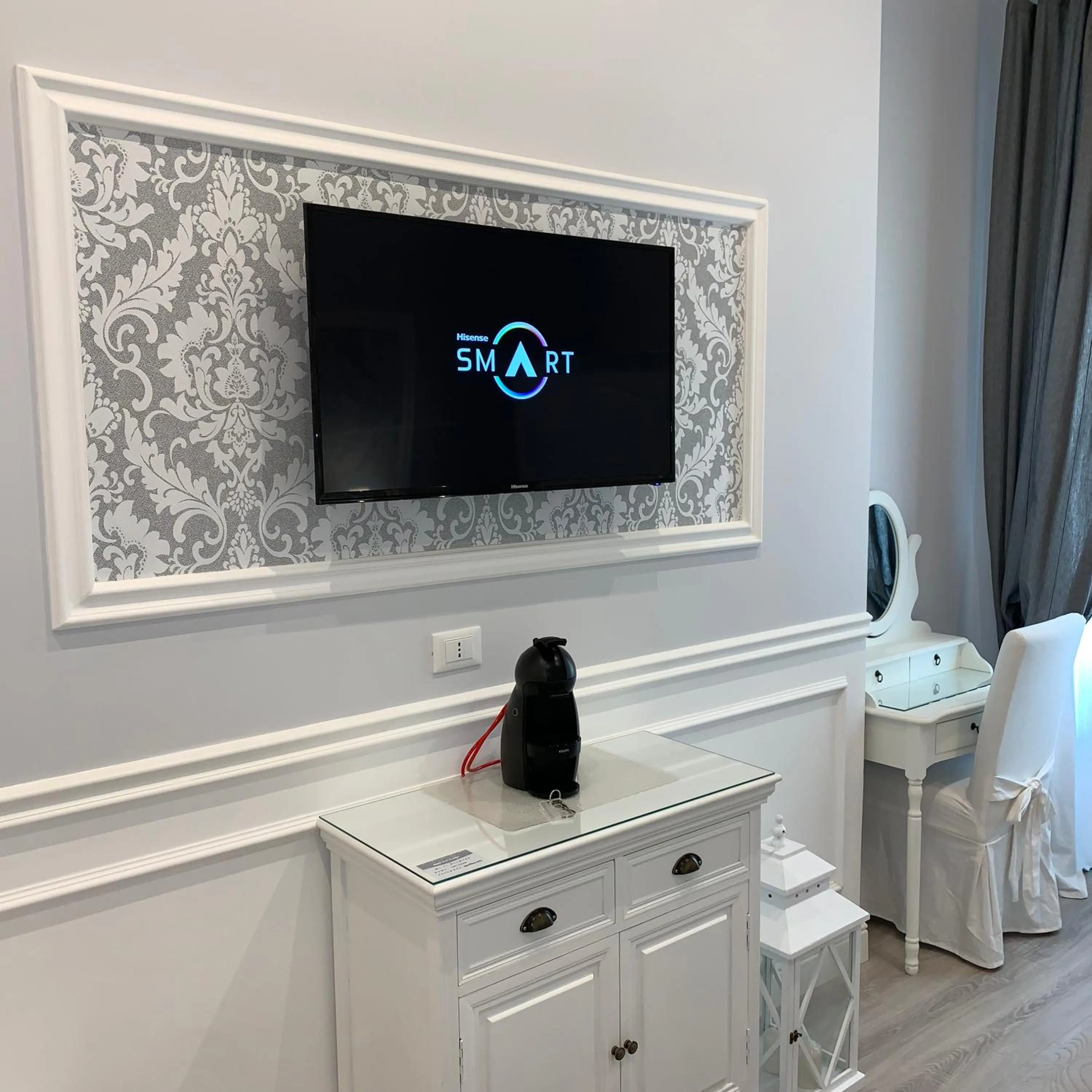 Photo of the whole room in Charme & Chic Prestige