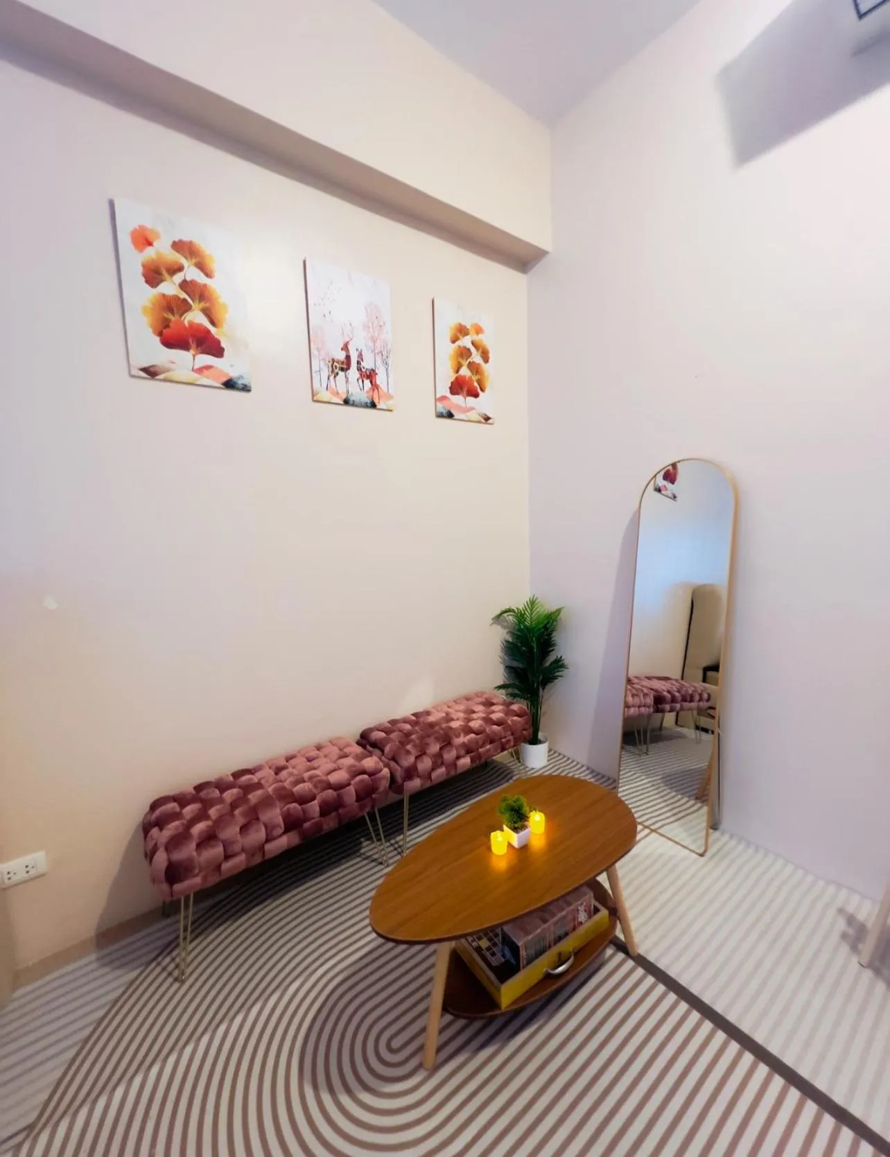 Bed in Cozy Condo at Eighty One Newport Blvd across NAIA Terminal 3