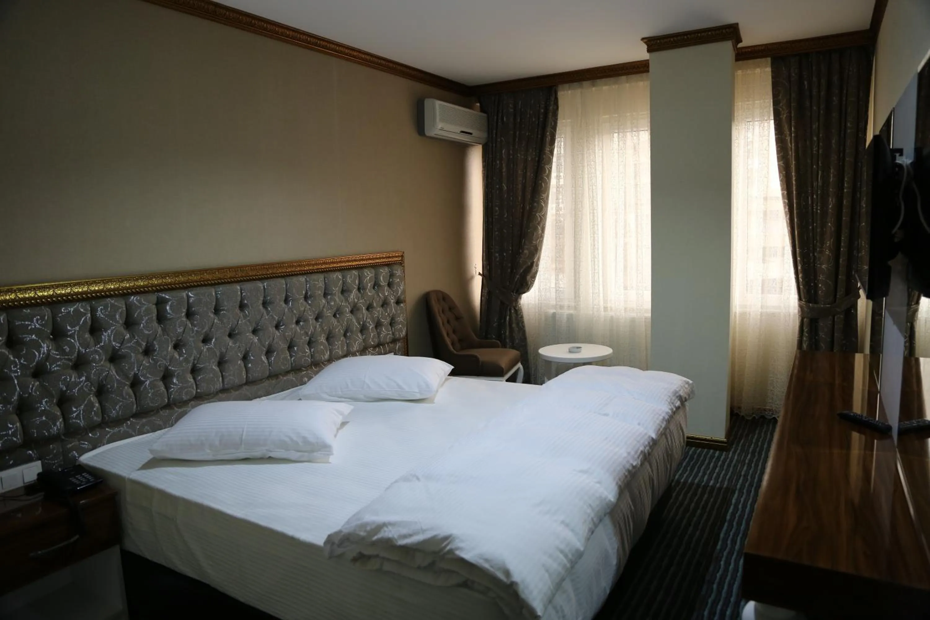 Day, Bed in Grand Sera Hotel