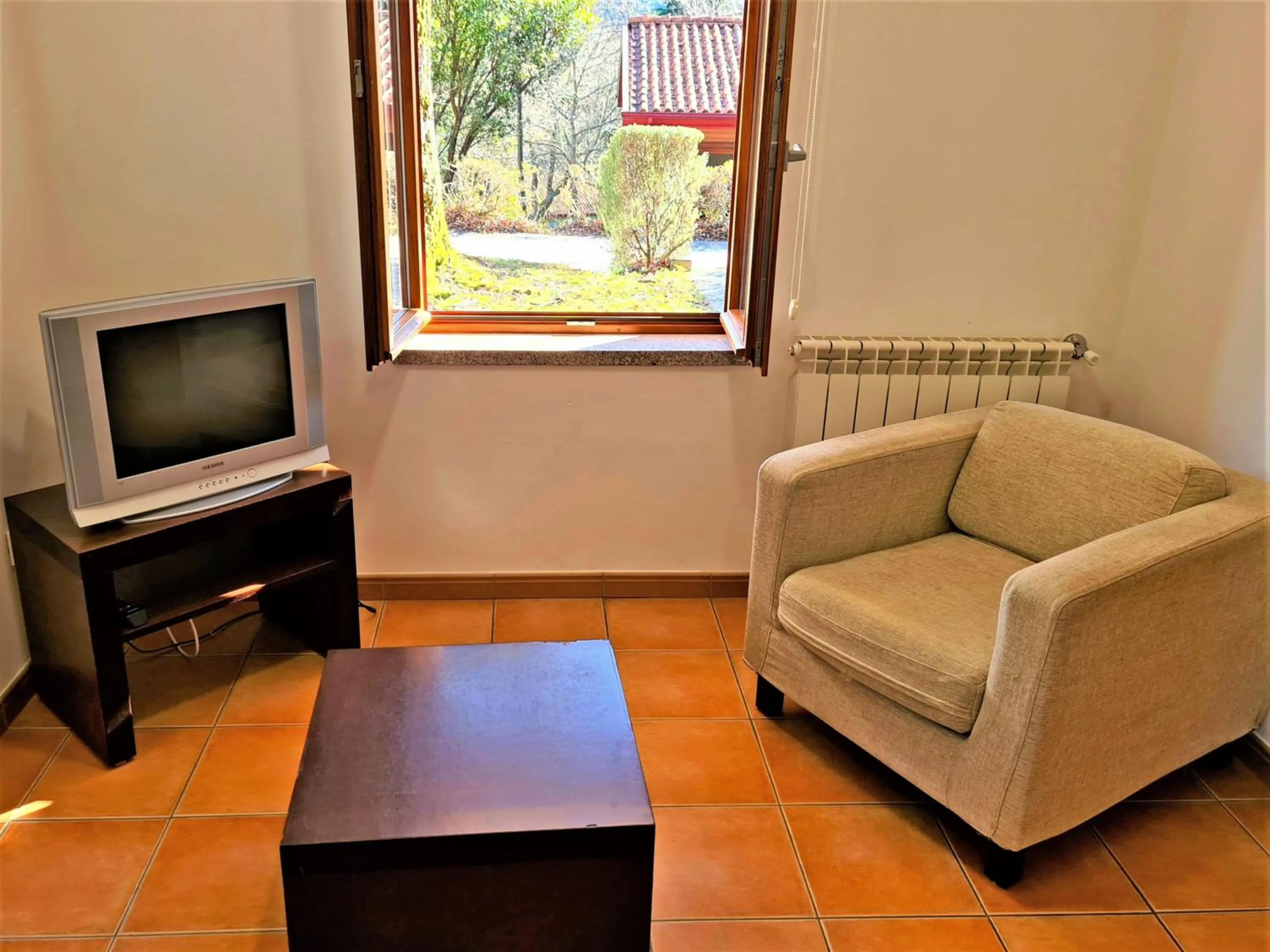 TV and multimedia in HI Geres - Pousada de Juventude do Gerês