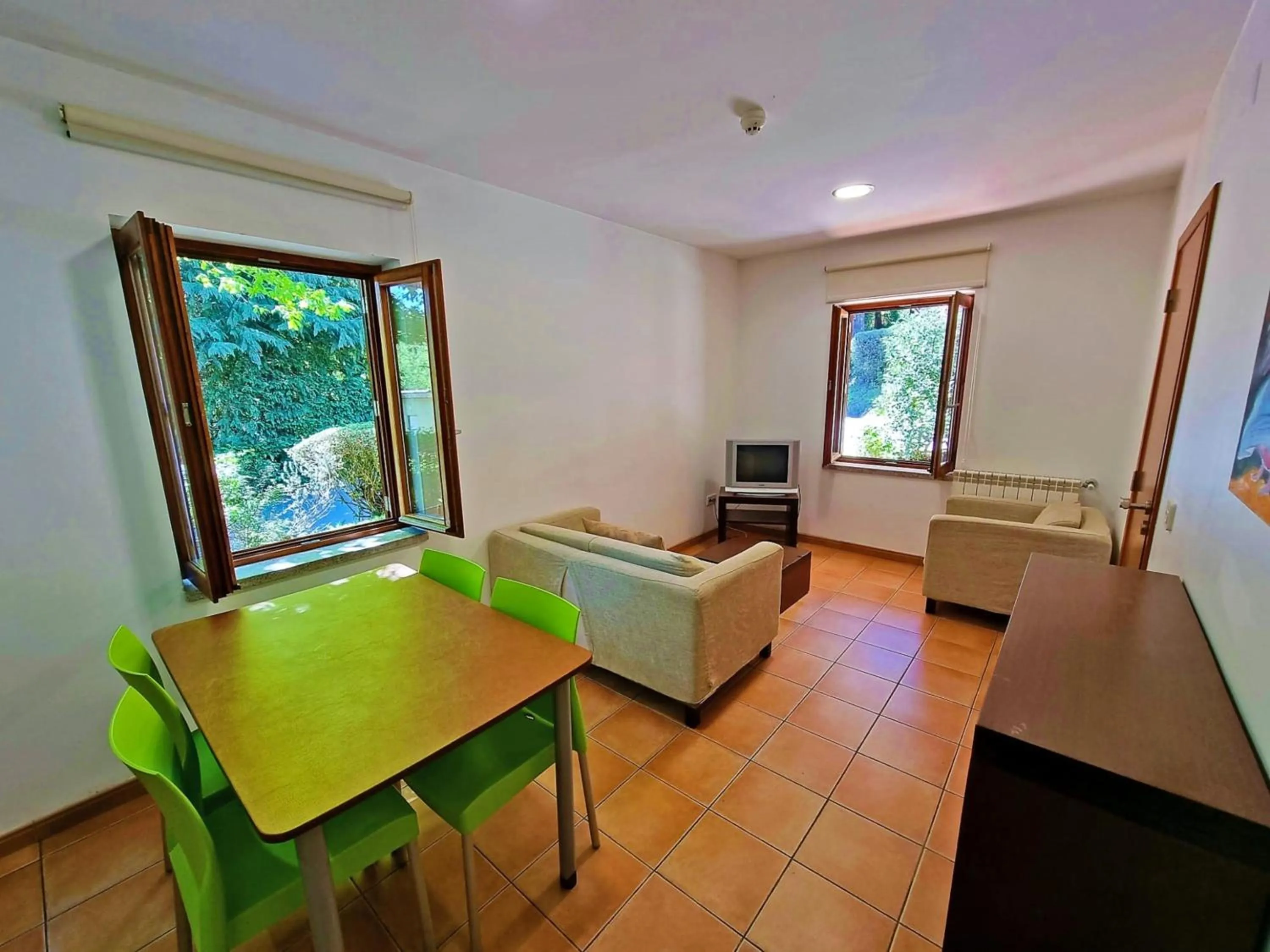 TV and multimedia in HI Geres - Pousada de Juventude do Gerês