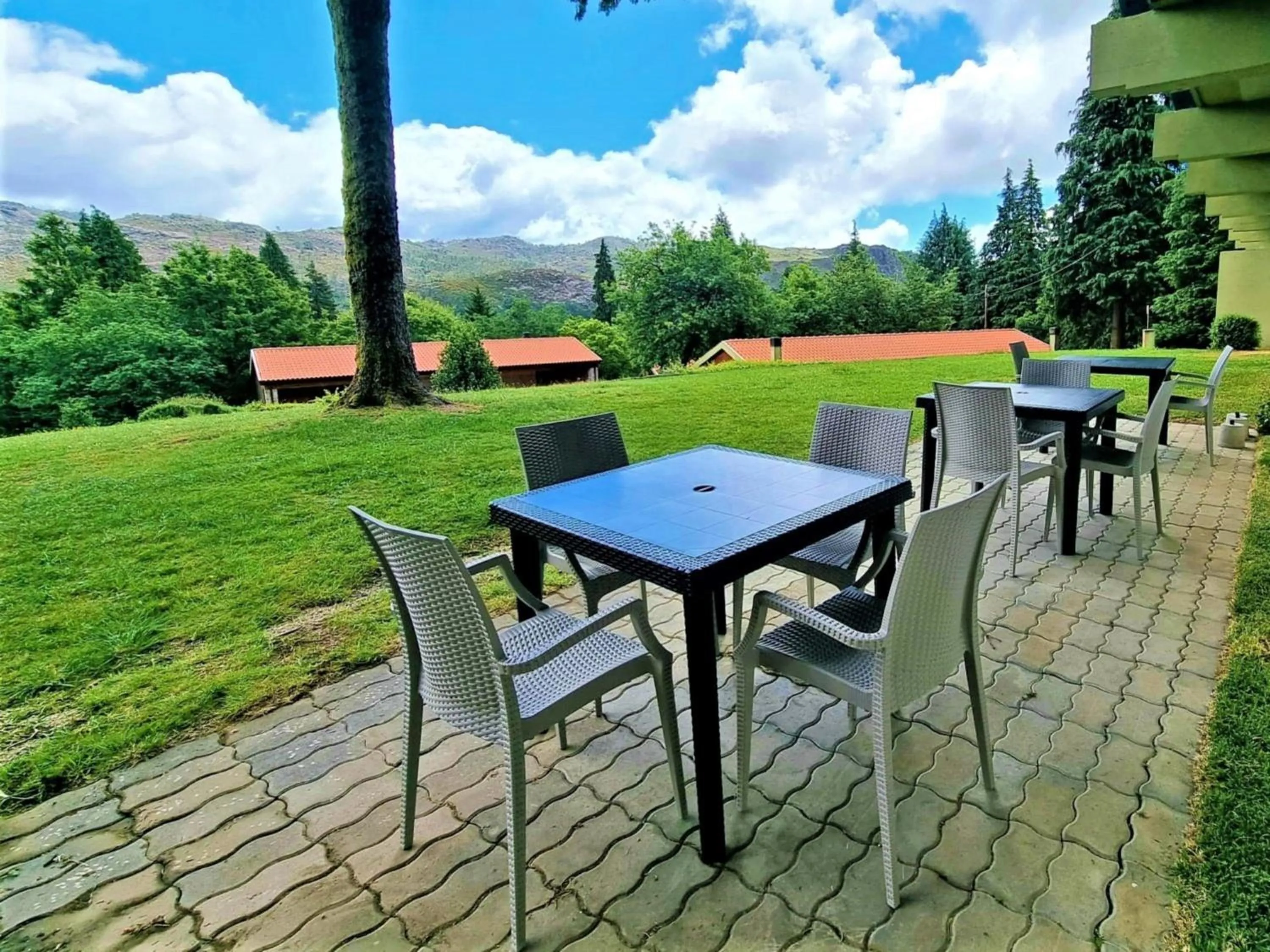 Patio in HI Geres - Pousada de Juventude do Gerês