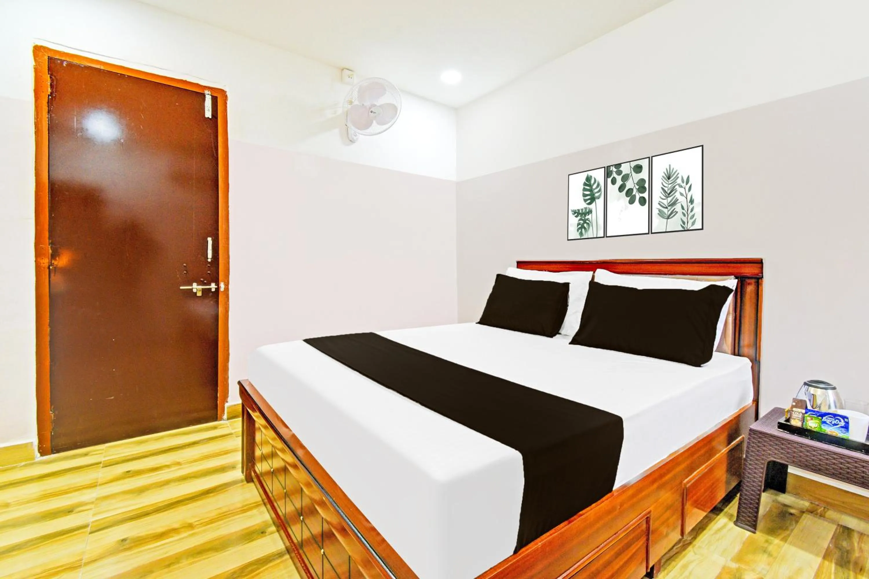 Bedroom, Bed in Hotel O Stayo Inn