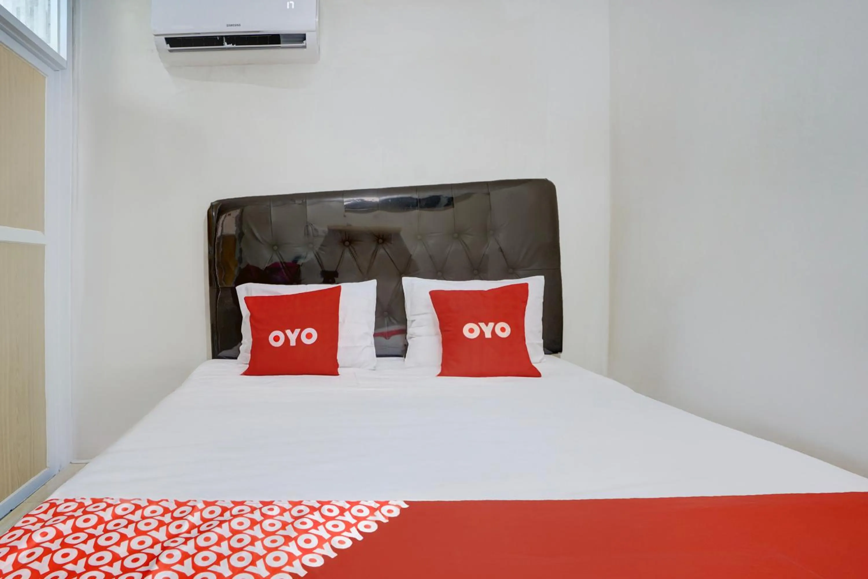 Bedroom, Bed in Hotel O MIOXIO Syariah Kost