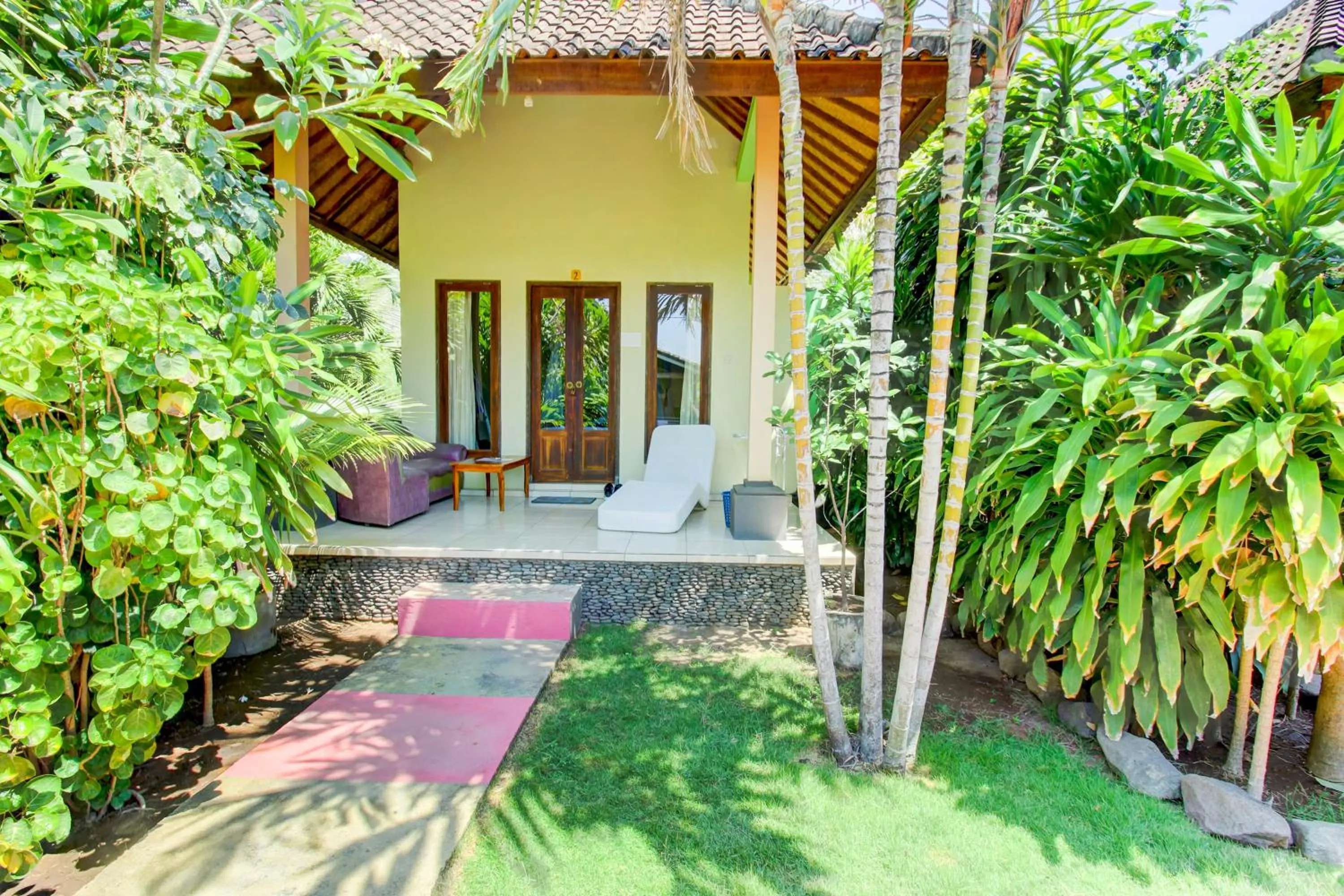 Lobby or reception in Capital O 94226 Kubu Mesari