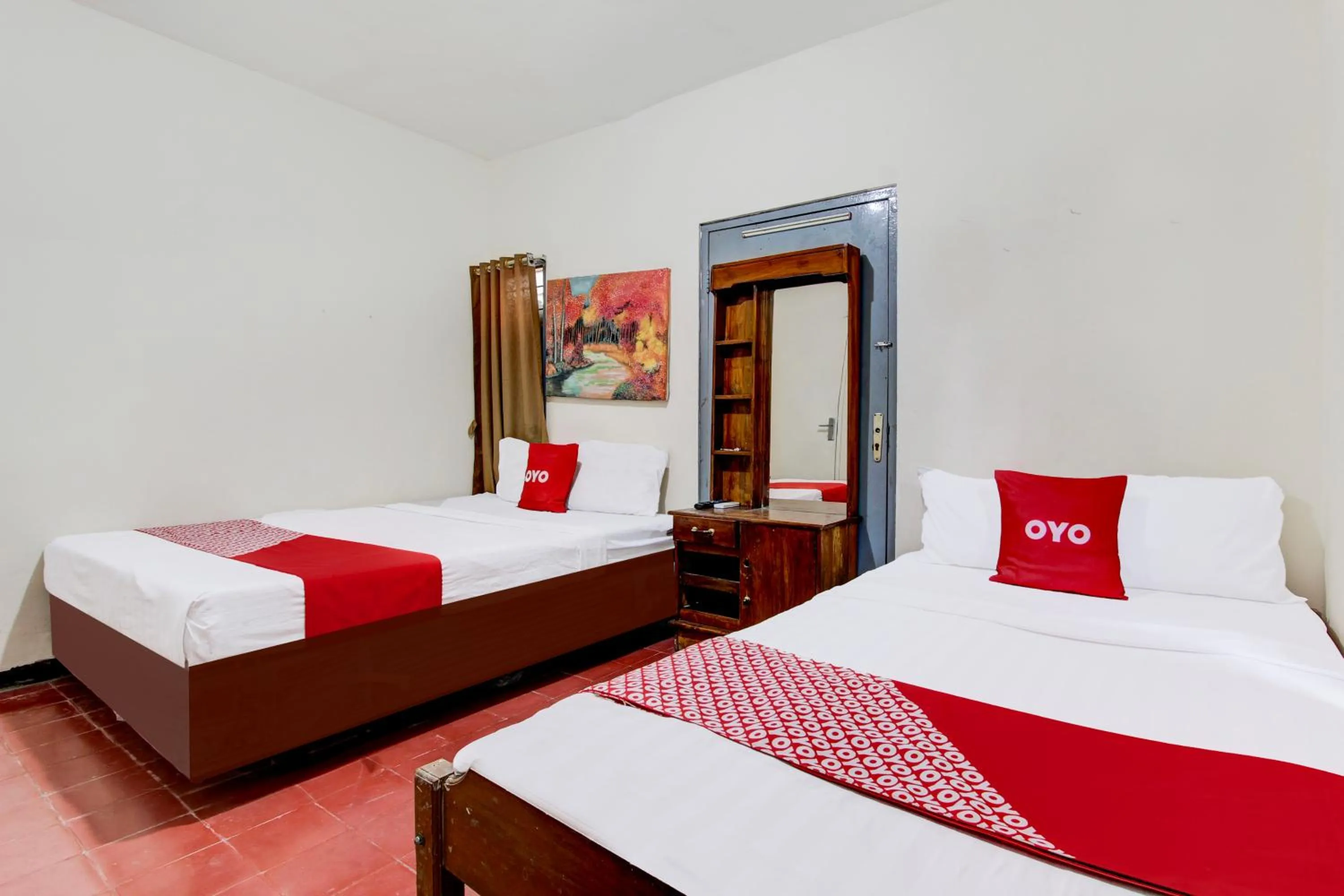 Photo of the whole room, Bed in Hotel O Homestay Alqid Syariah