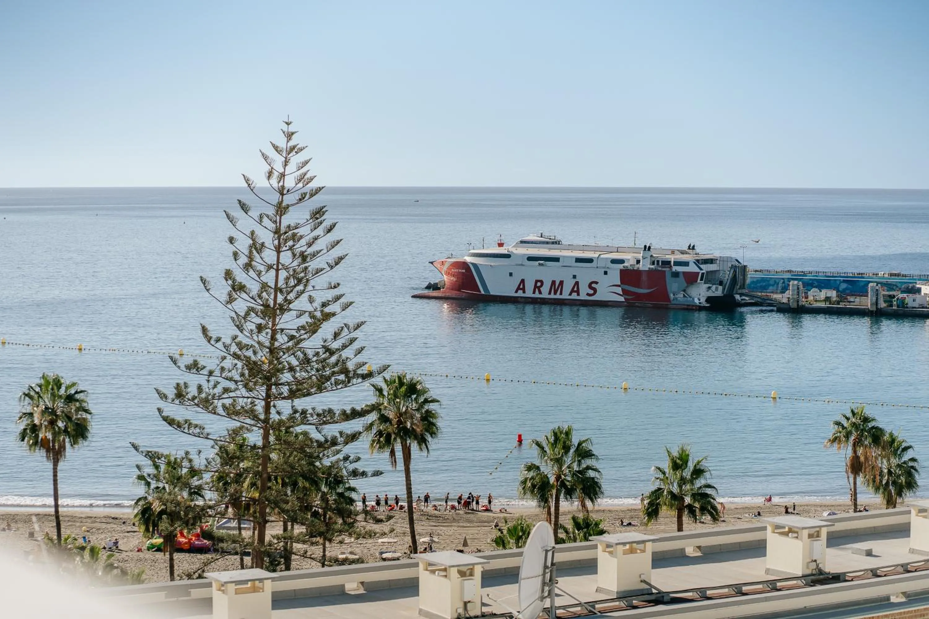 Beach in Hotel Reveron Plaza