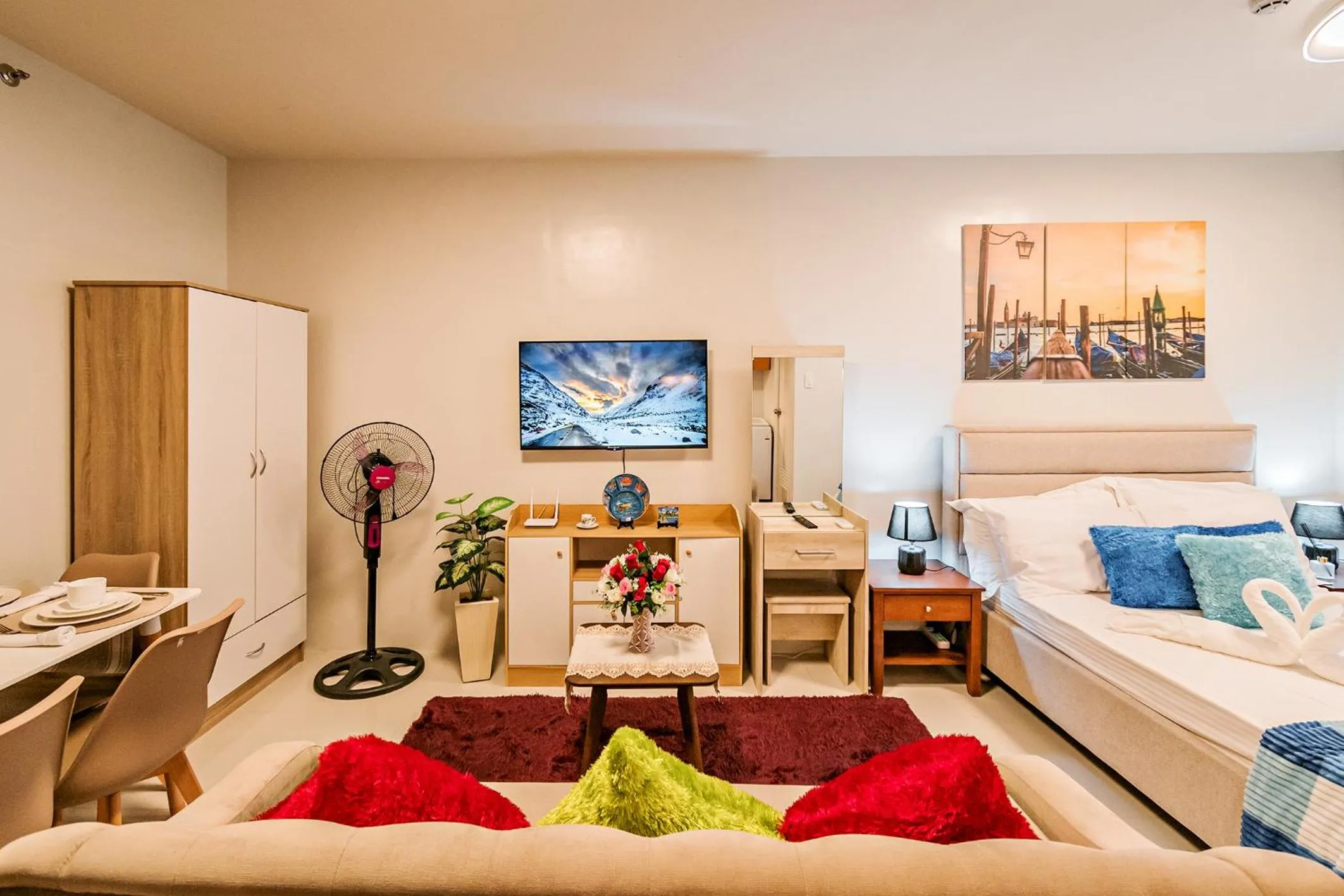 TV and multimedia, Bed in Precious Florannjoe