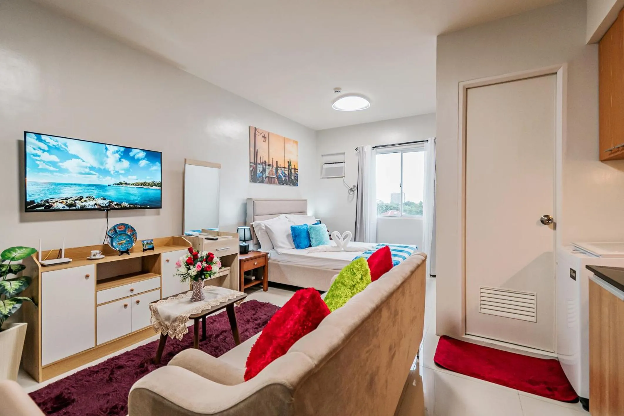 TV and multimedia, Bed in Precious Florannjoe