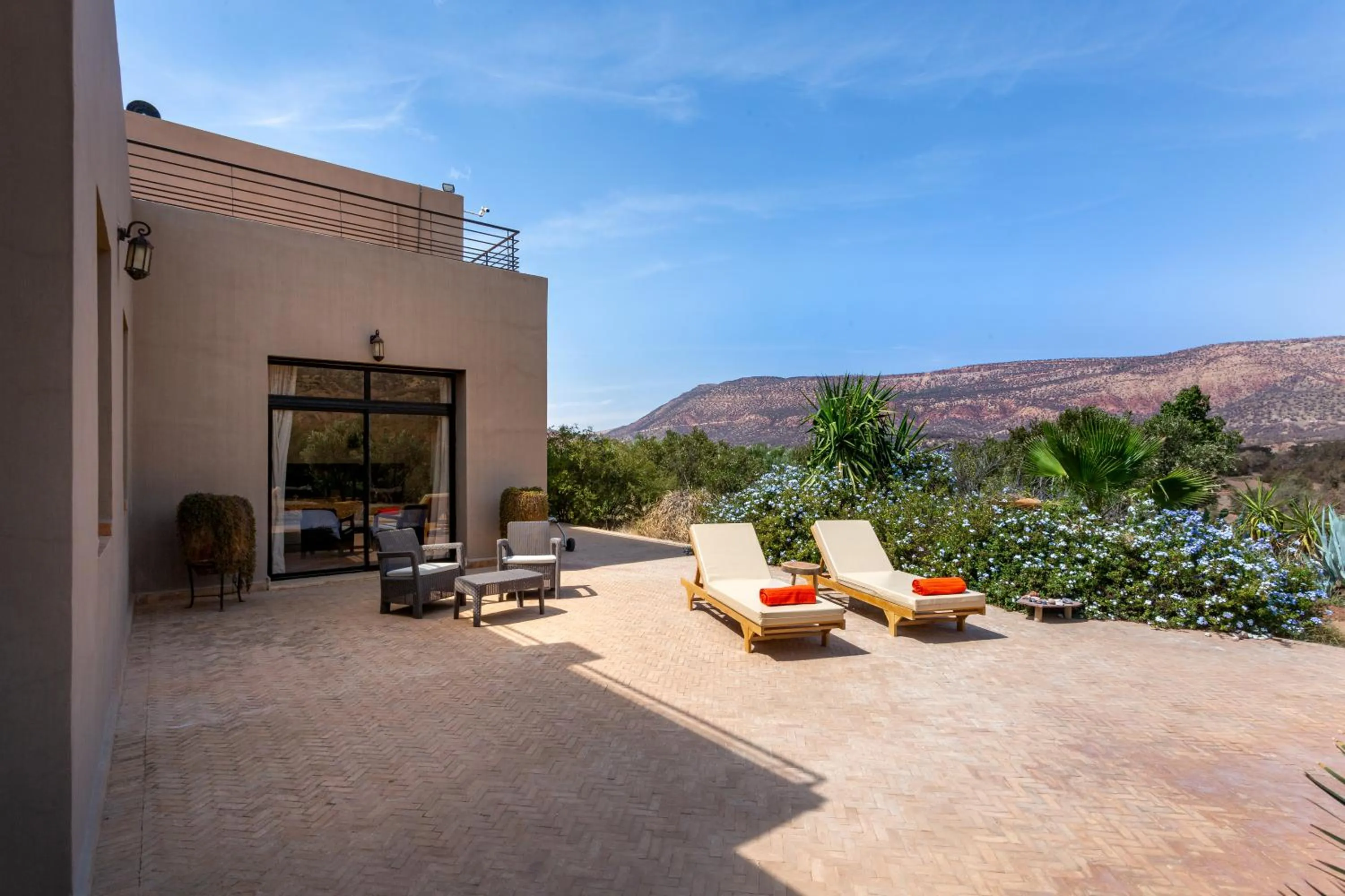 Property building in Atlas Luxury Garden