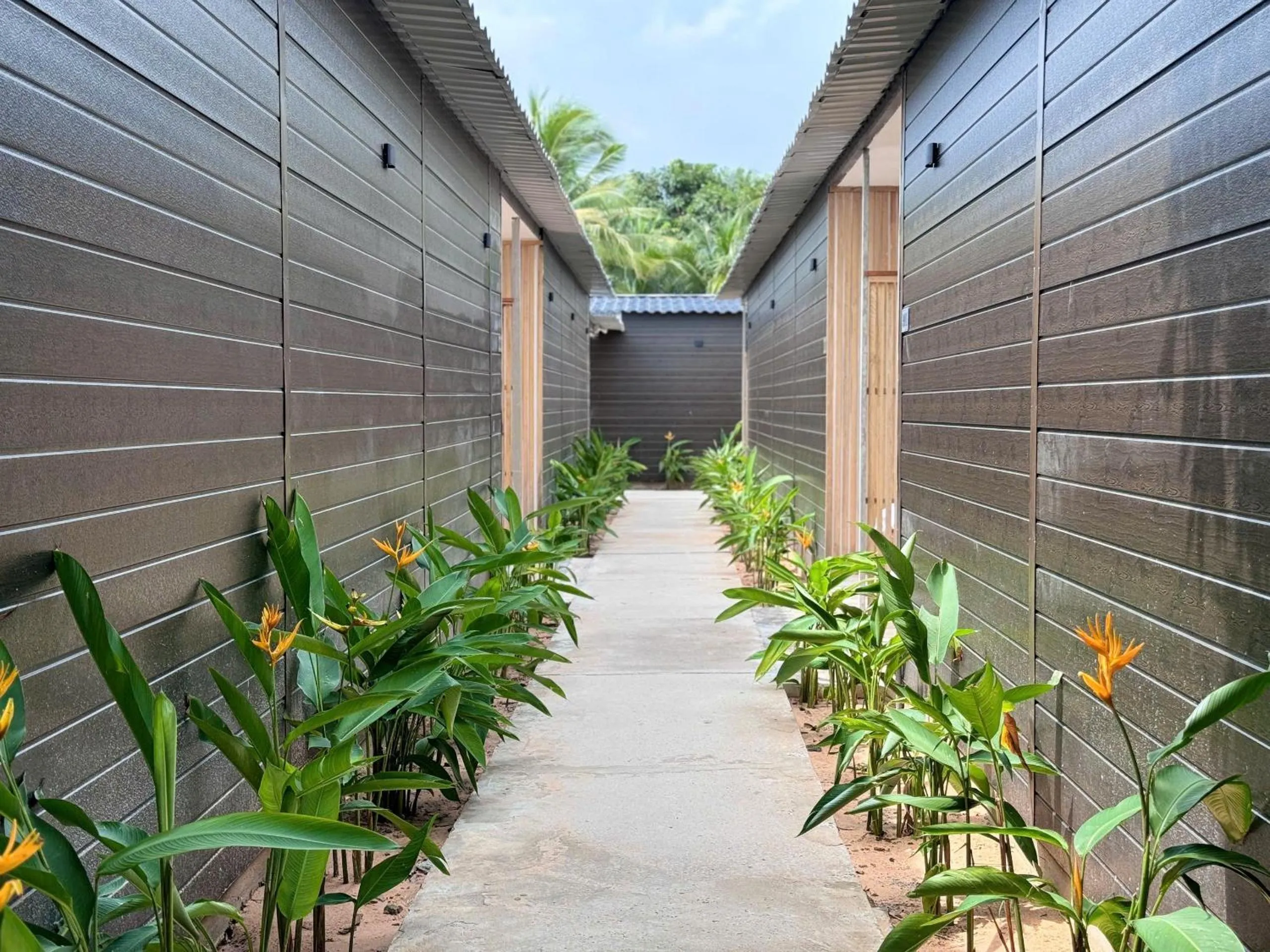 Wanderlust garden inn