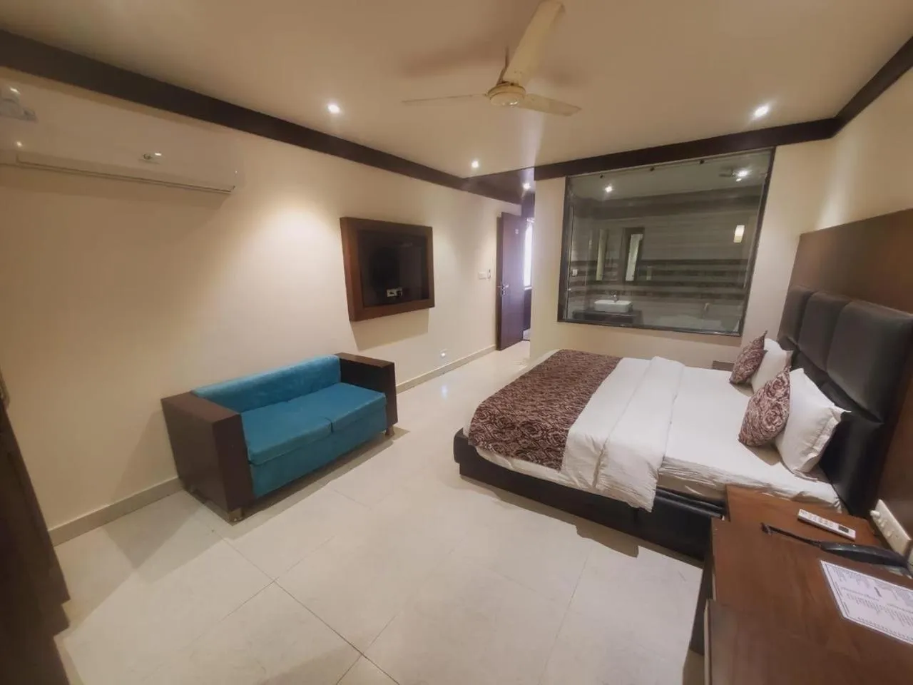 Bed in love kush hotel