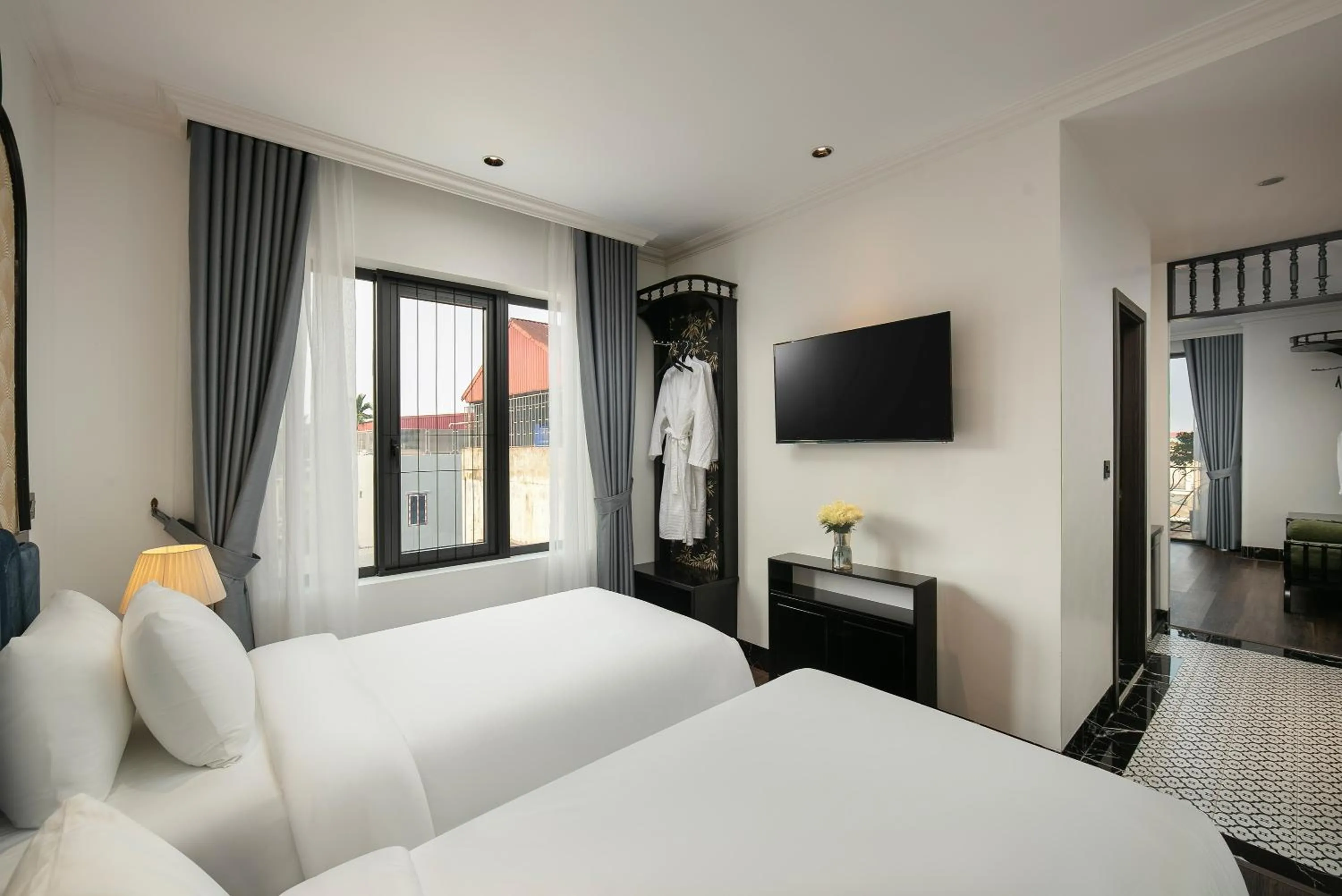 Bedroom, Bed in Phat Diem Plaza Hotel