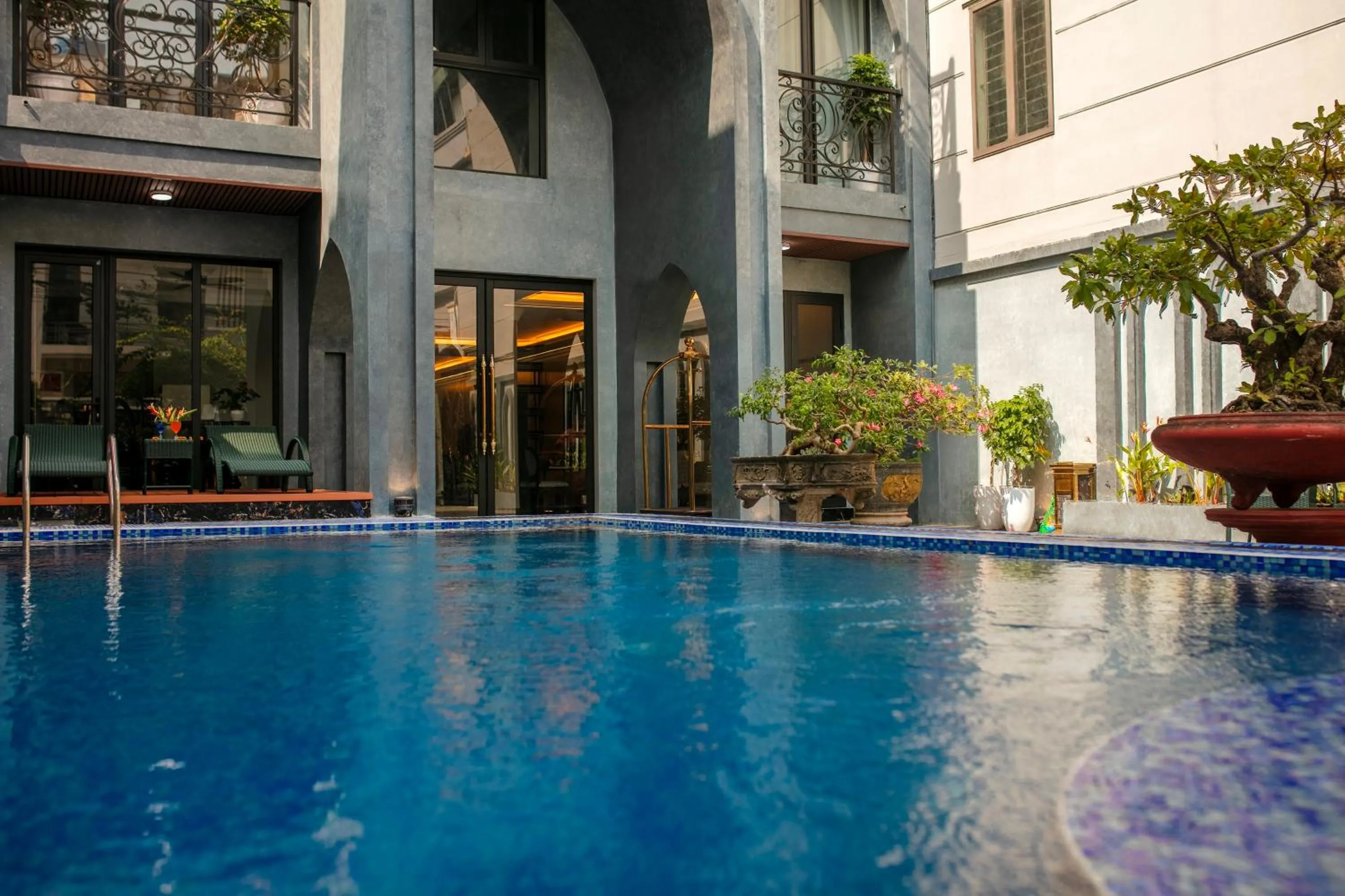 Swimming pool in Phat Diem Plaza Hotel