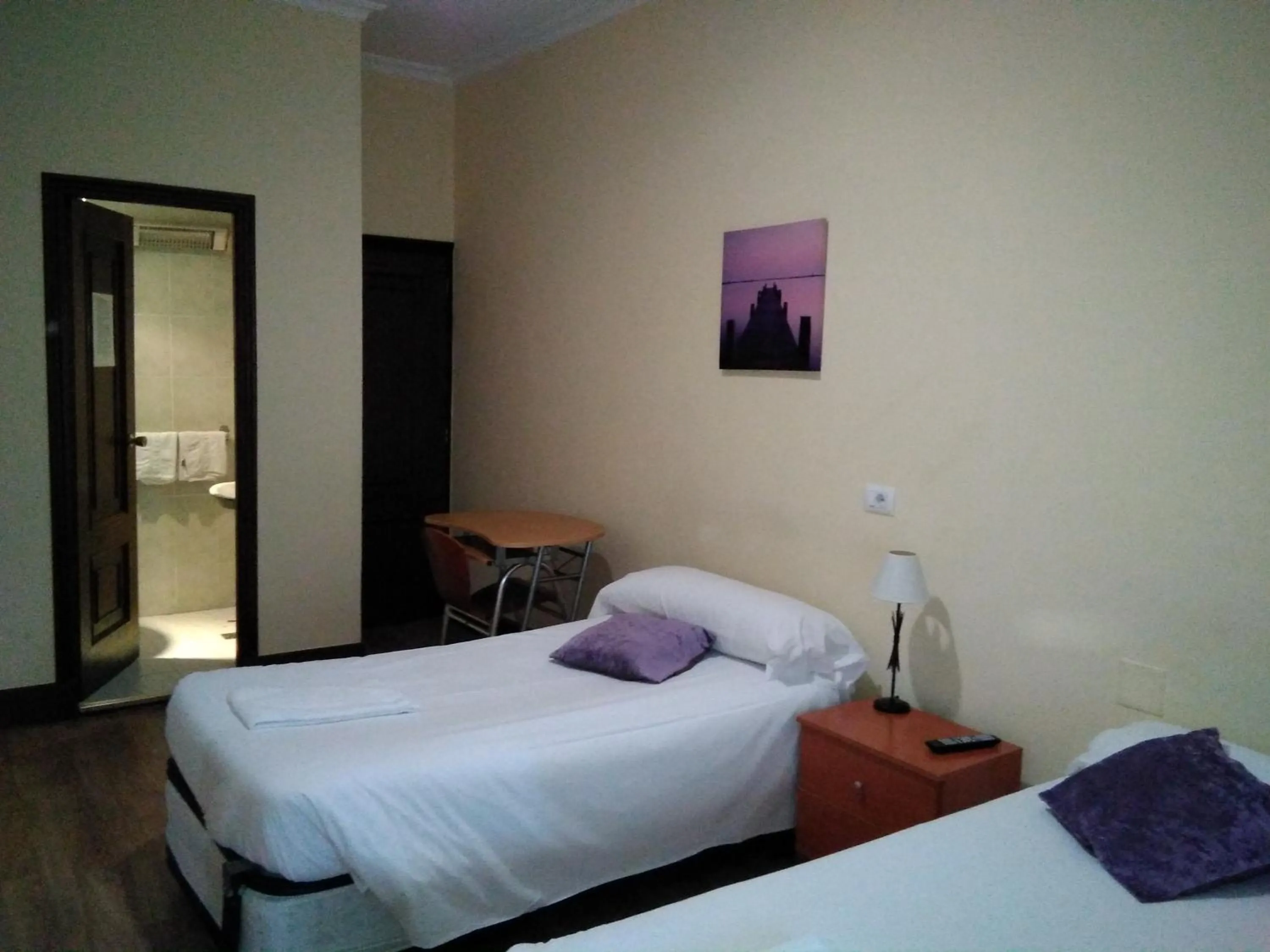 Bed in Hostal Ancla Dorada