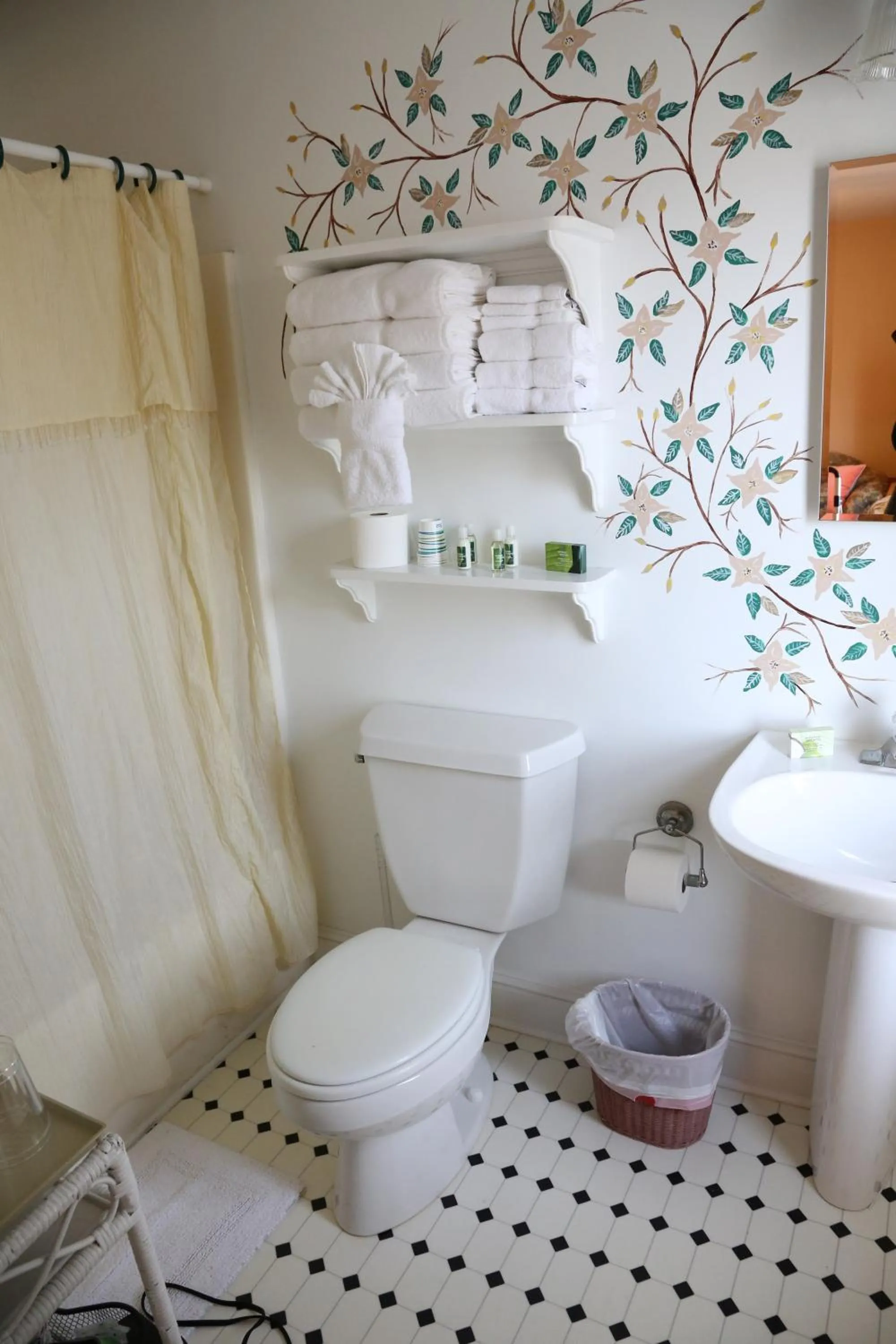 Bathroom in The Ocean Plaza Hotel