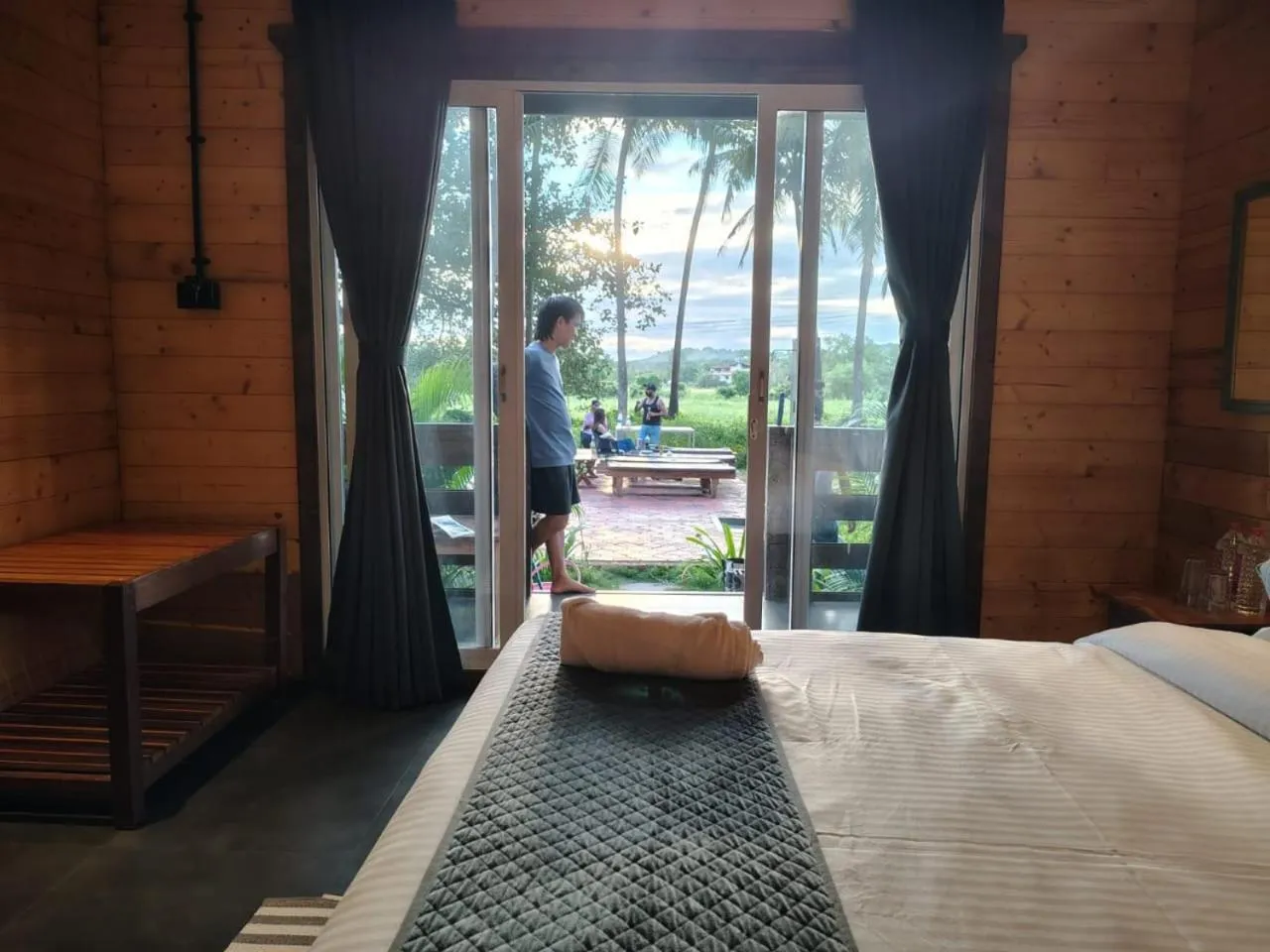 room service, Bed in Seclude Eco Cottages