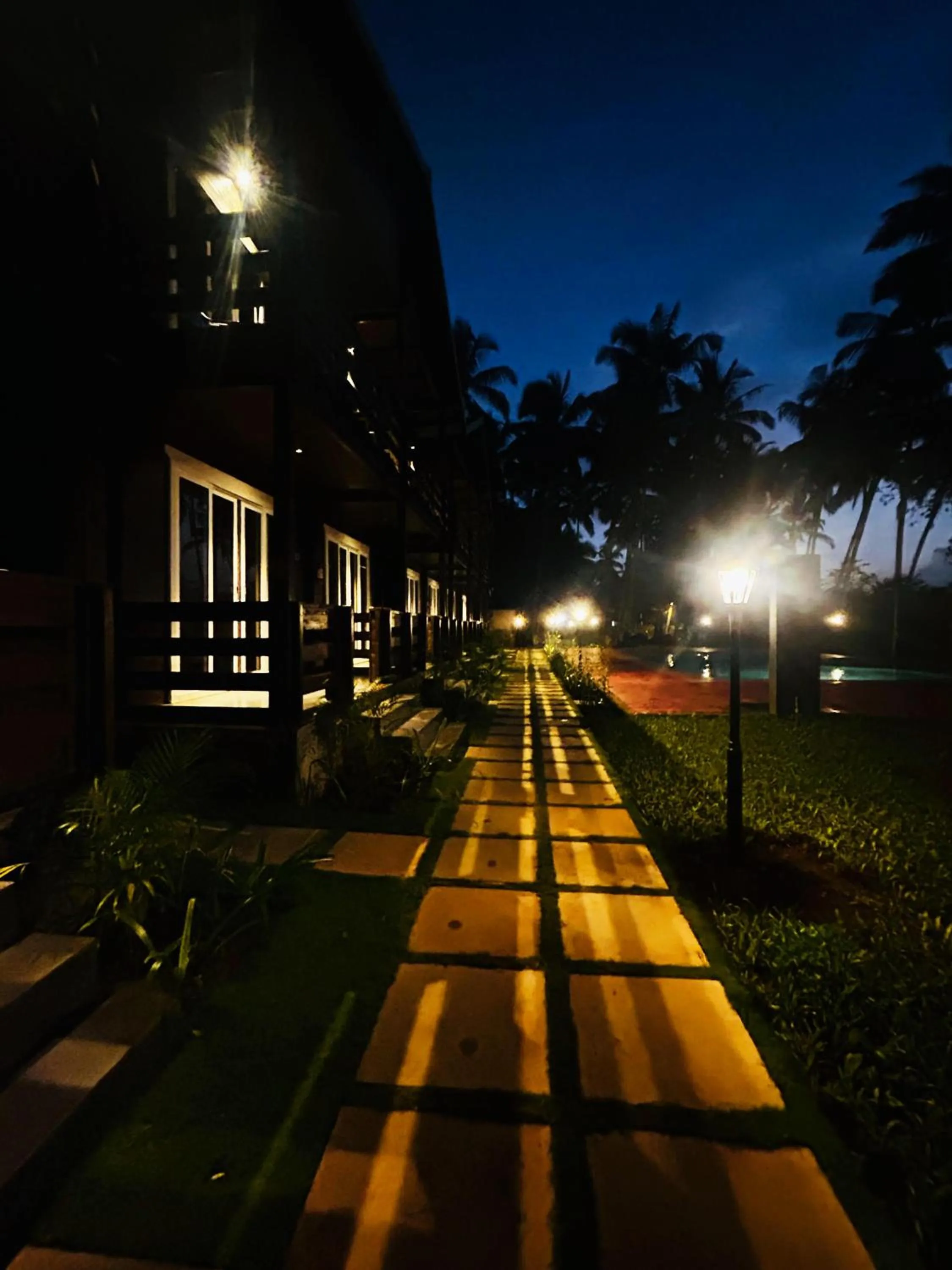 Night in Seclude Eco Cottages