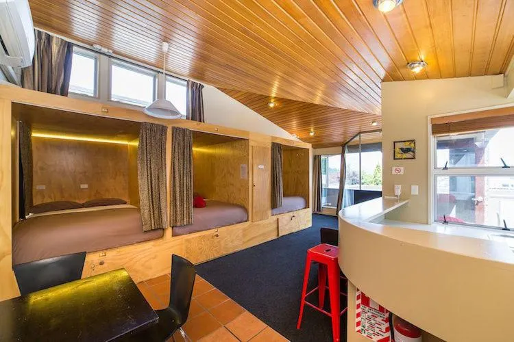 Tahuna Pod Hostel