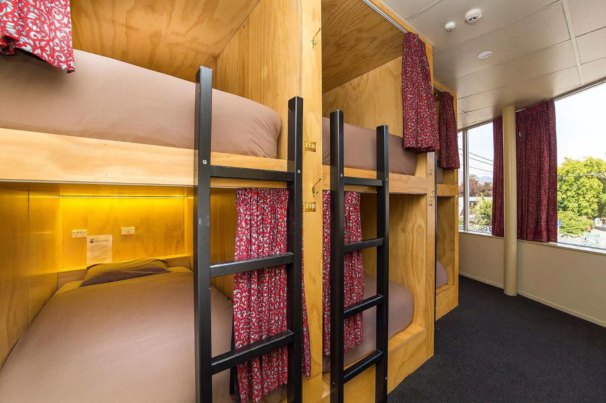 Bedroom, Bed in Tahuna Pod Hostel