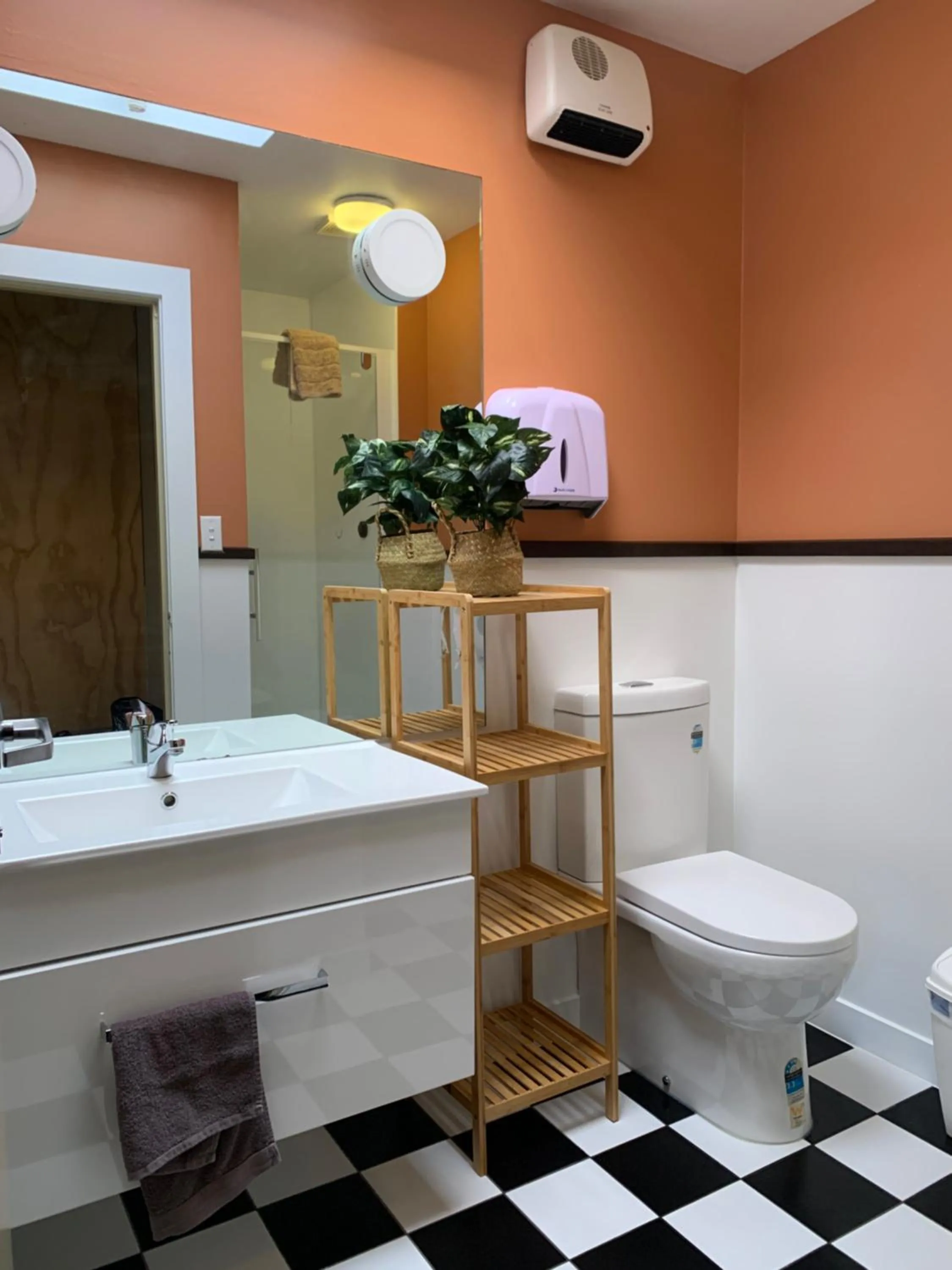 Bathroom in Tahuna Pod Hostel