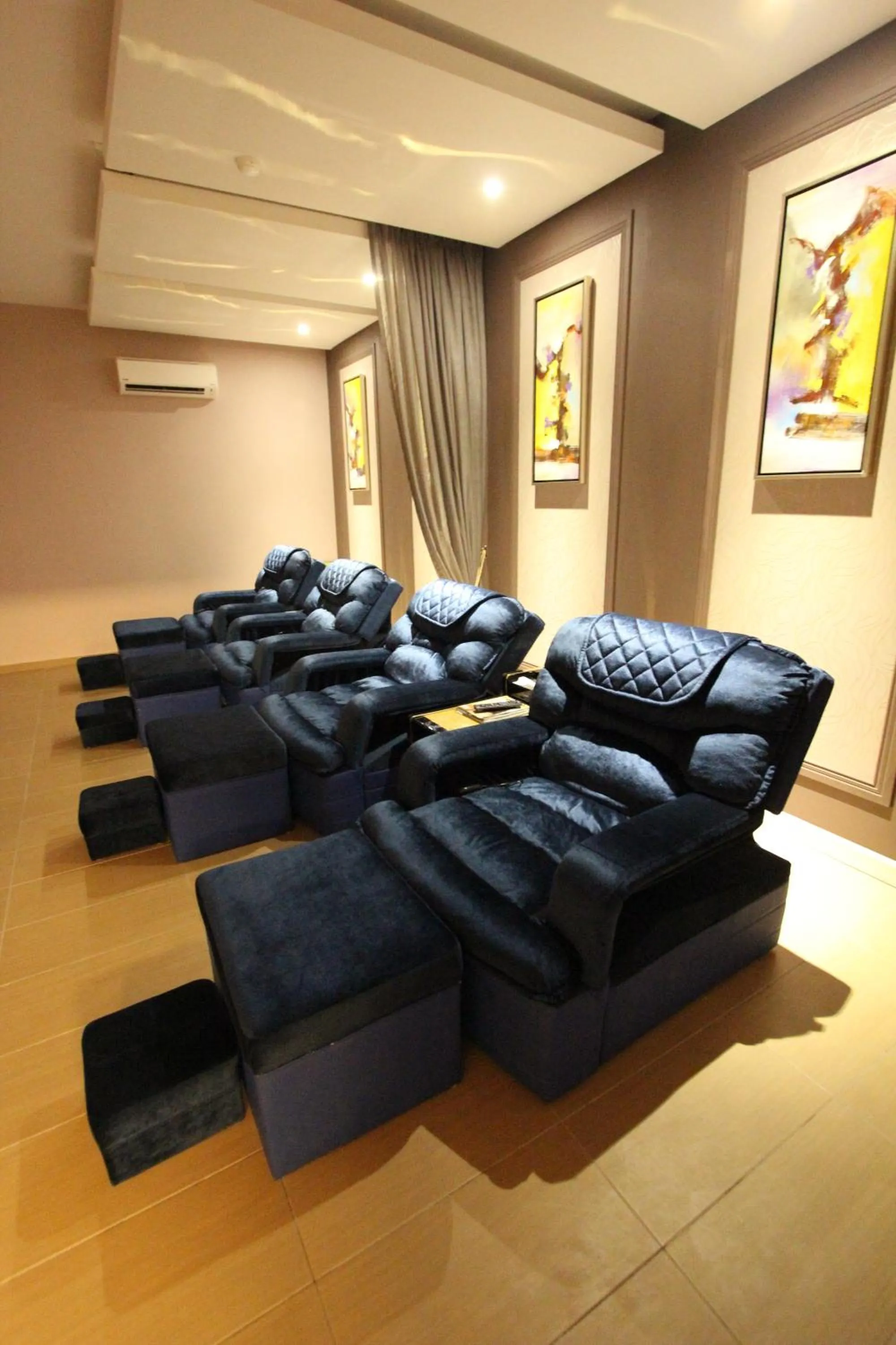 Massage in The Orchard Wellness & Health Resort