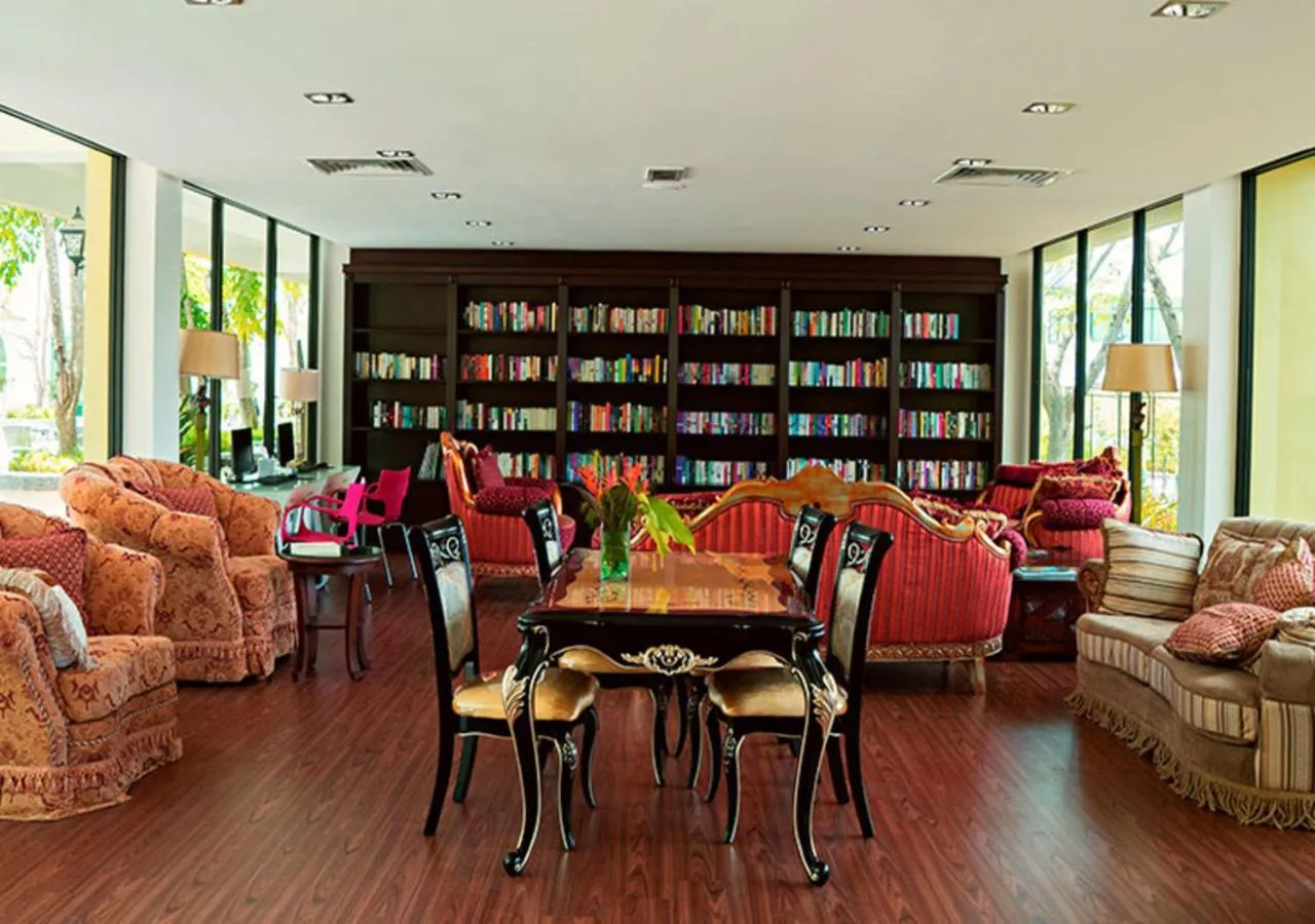 Library in The Orchard Wellness & Health Resort