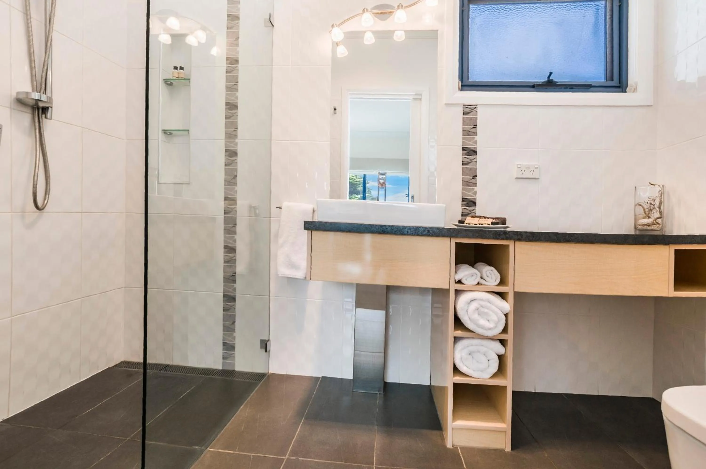 Shower in Seascape Accommodation