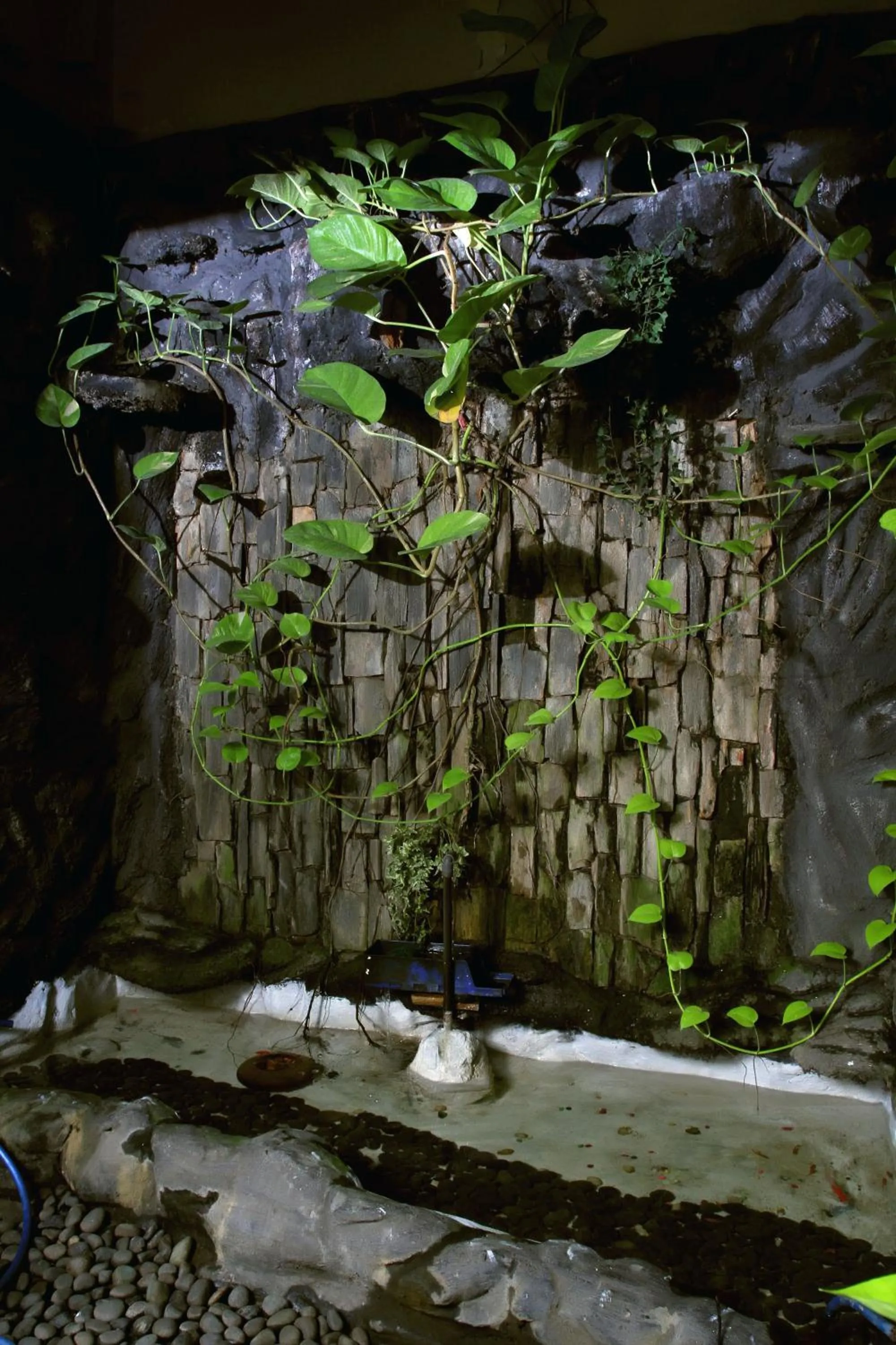 Decorative detail in Bantal Guling Trans