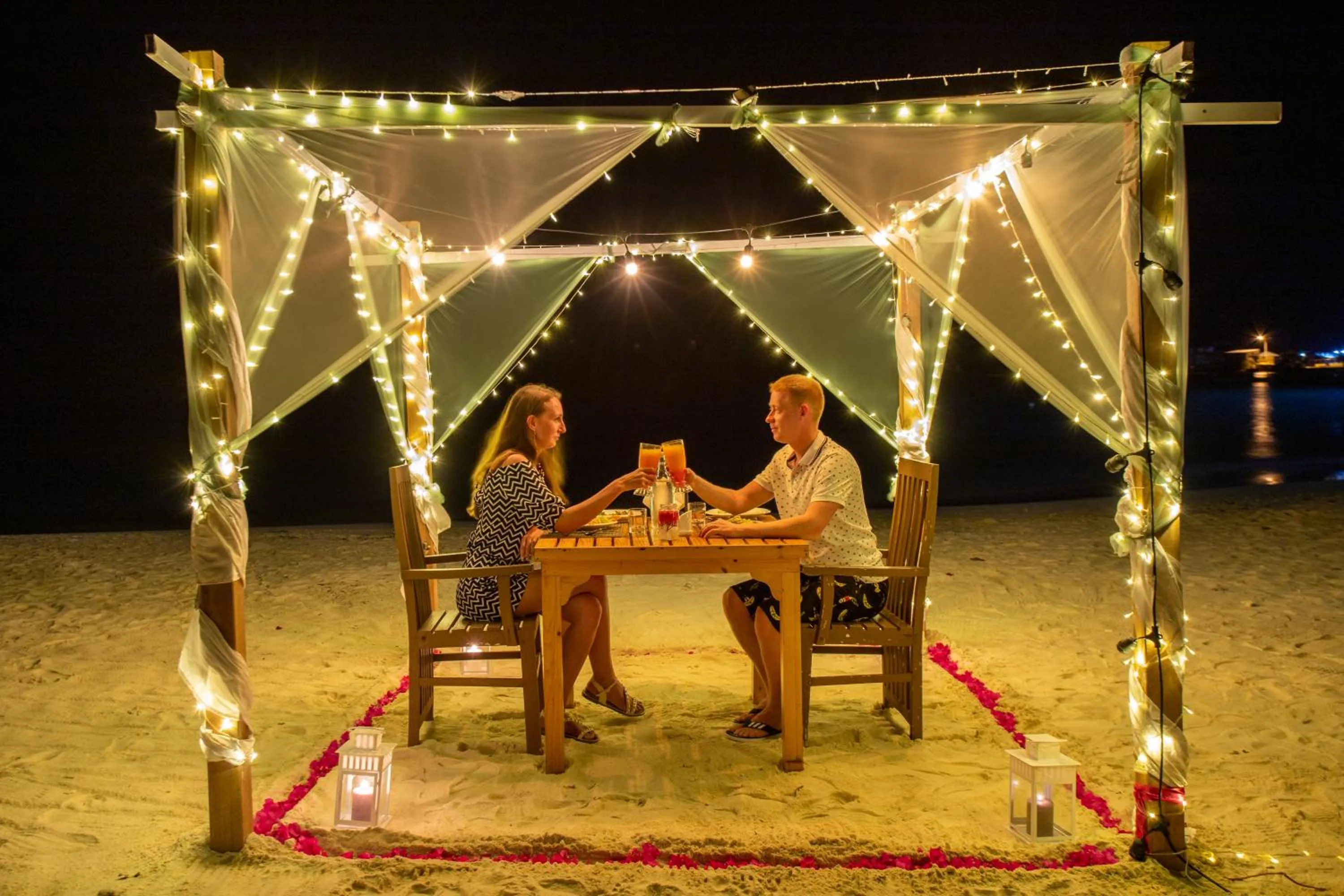 Restaurant/places to eat in Rashu Hiyaa