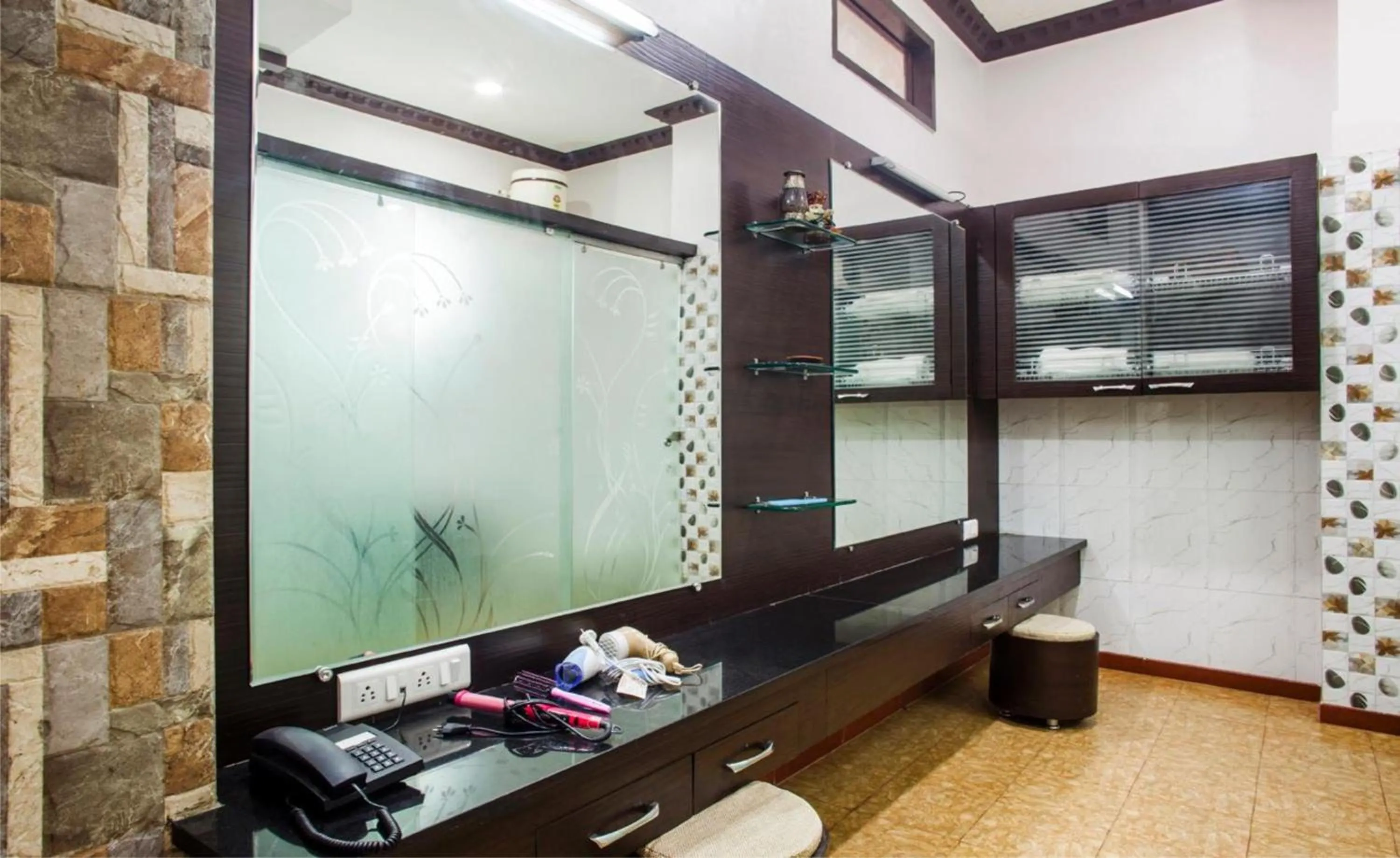 Massage in Hotel Bhagyodaya Residency Bhilwara