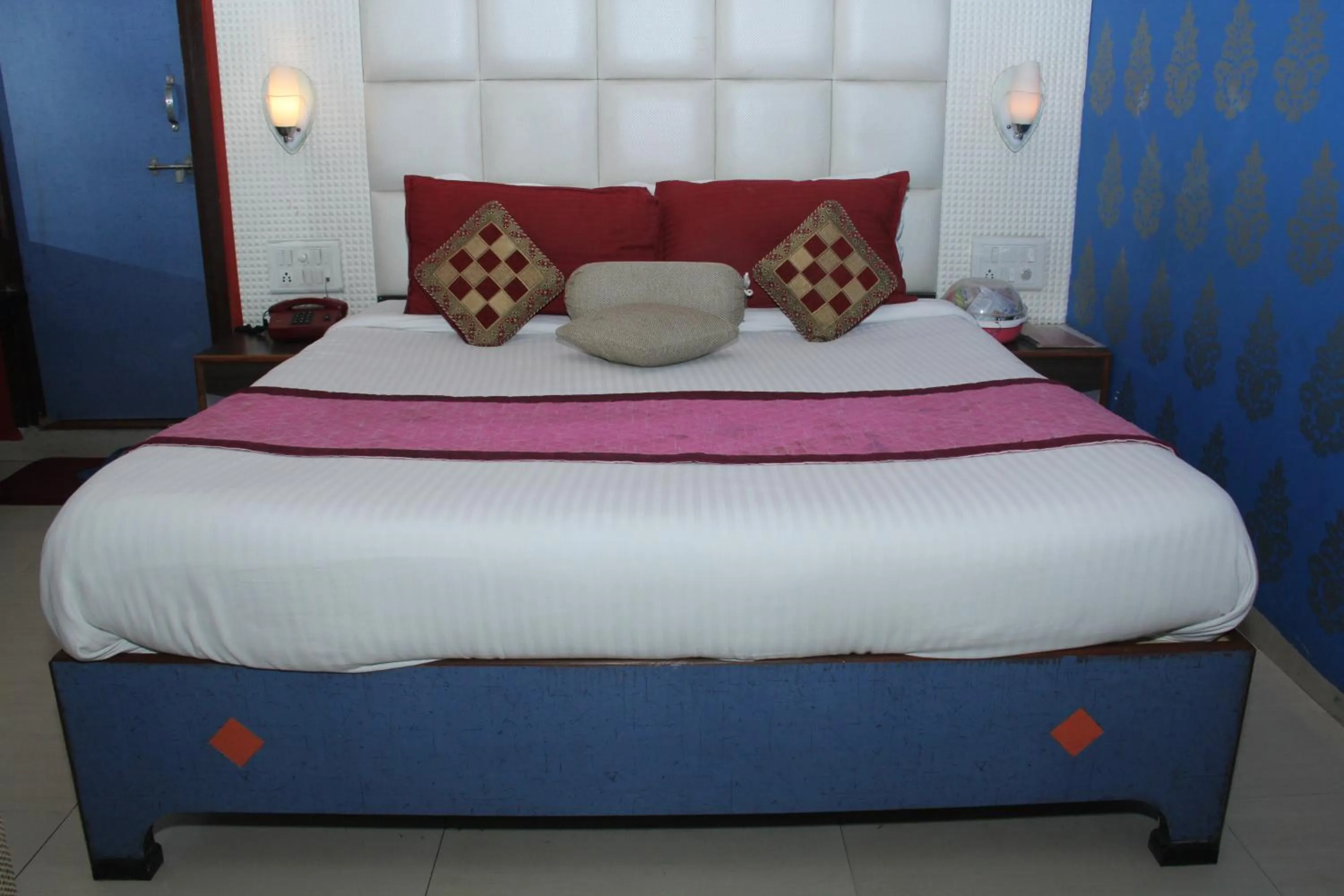 Photo of the whole room, Bed in Hotel Bhagyodaya Residency Bhilwara