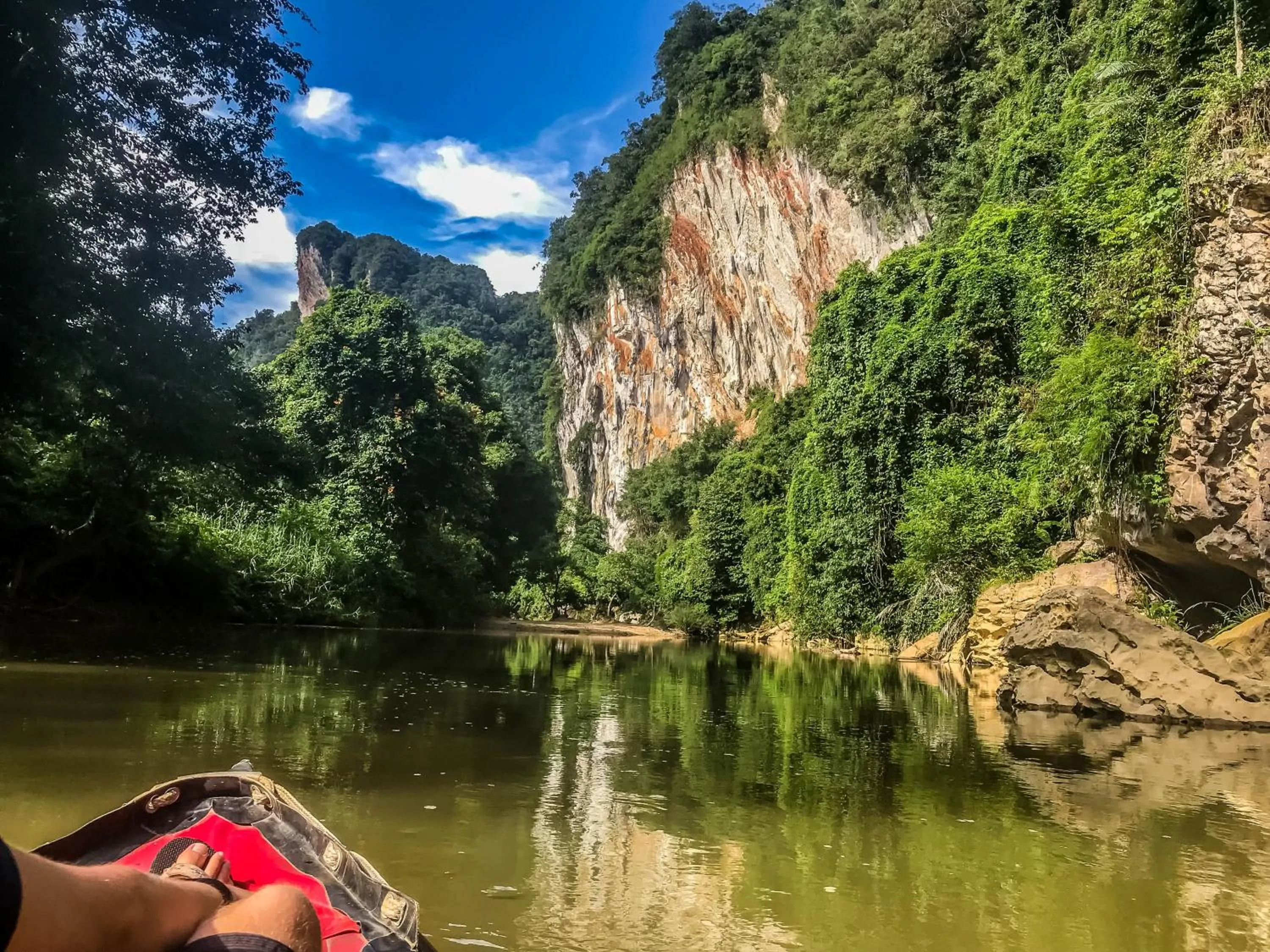 Canoeing in Khao Sok Riverside Cottages
