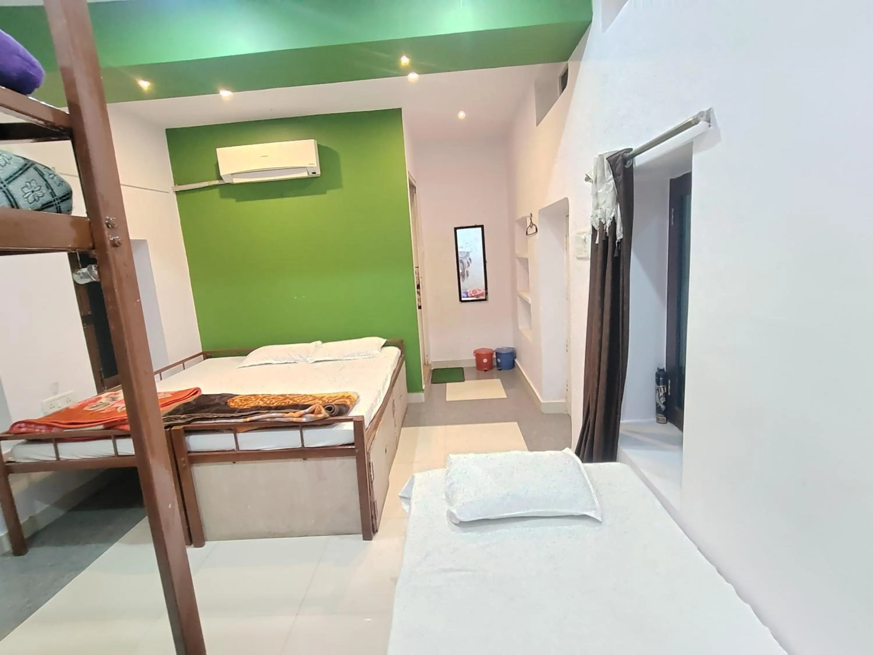 Bedroom, Bed in Banaras Paying Guest House