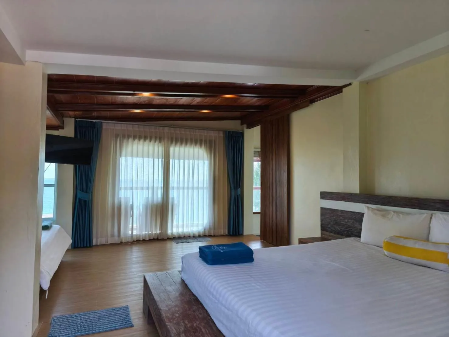 Bedroom, Bed in Samed Seaside Resort