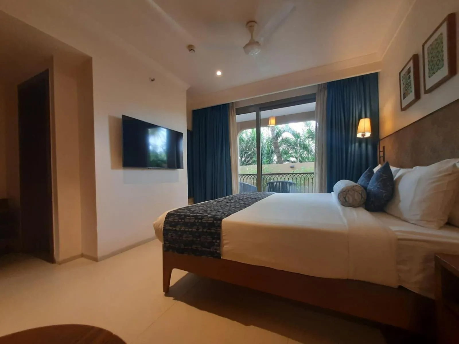 Bed in Marquis Beach Resort