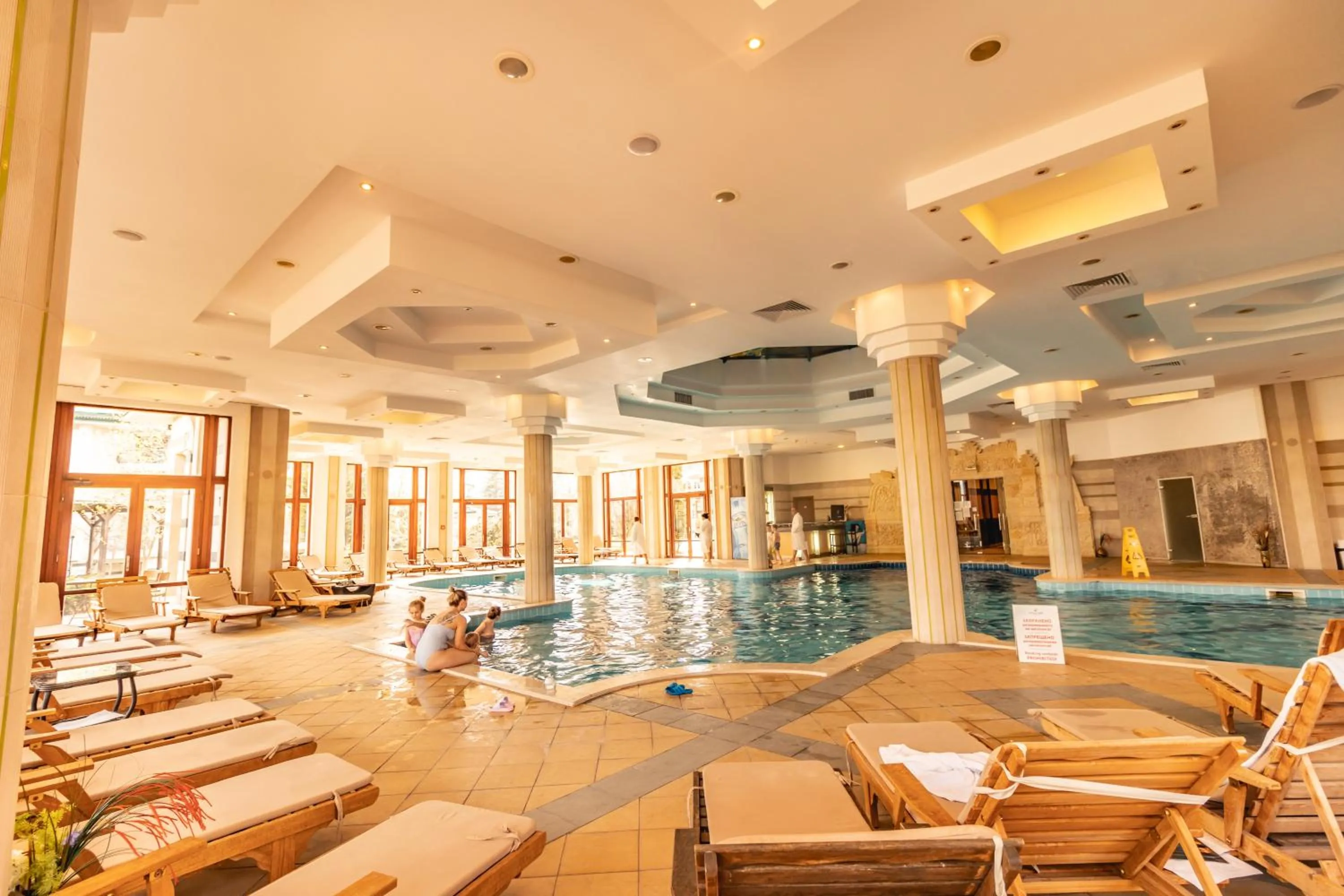 Swimming pool in Emerald Beach Resort & Spa