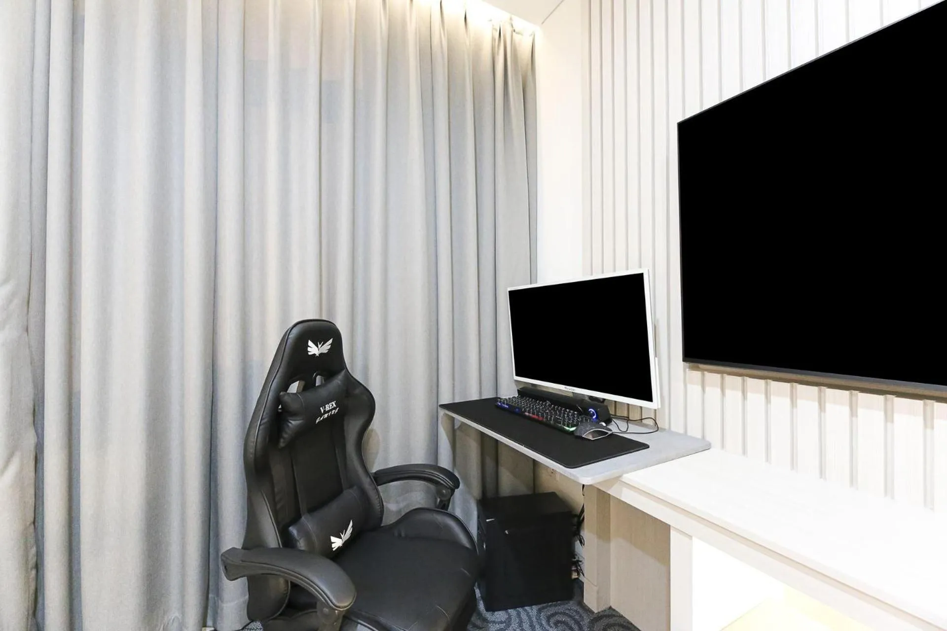 Daegu Hotel Series Lions Park