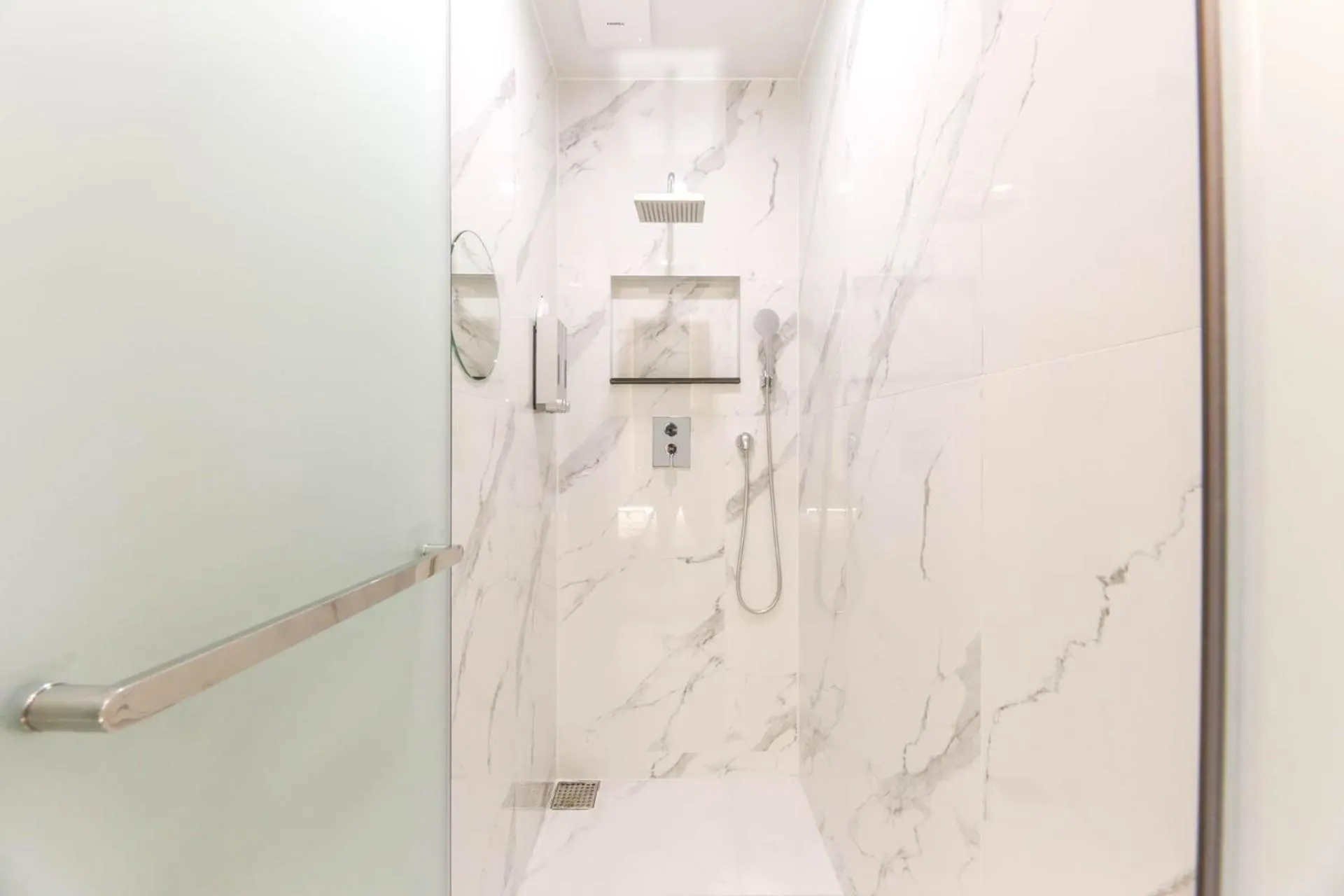 Daegu Hotel Series Lions Park