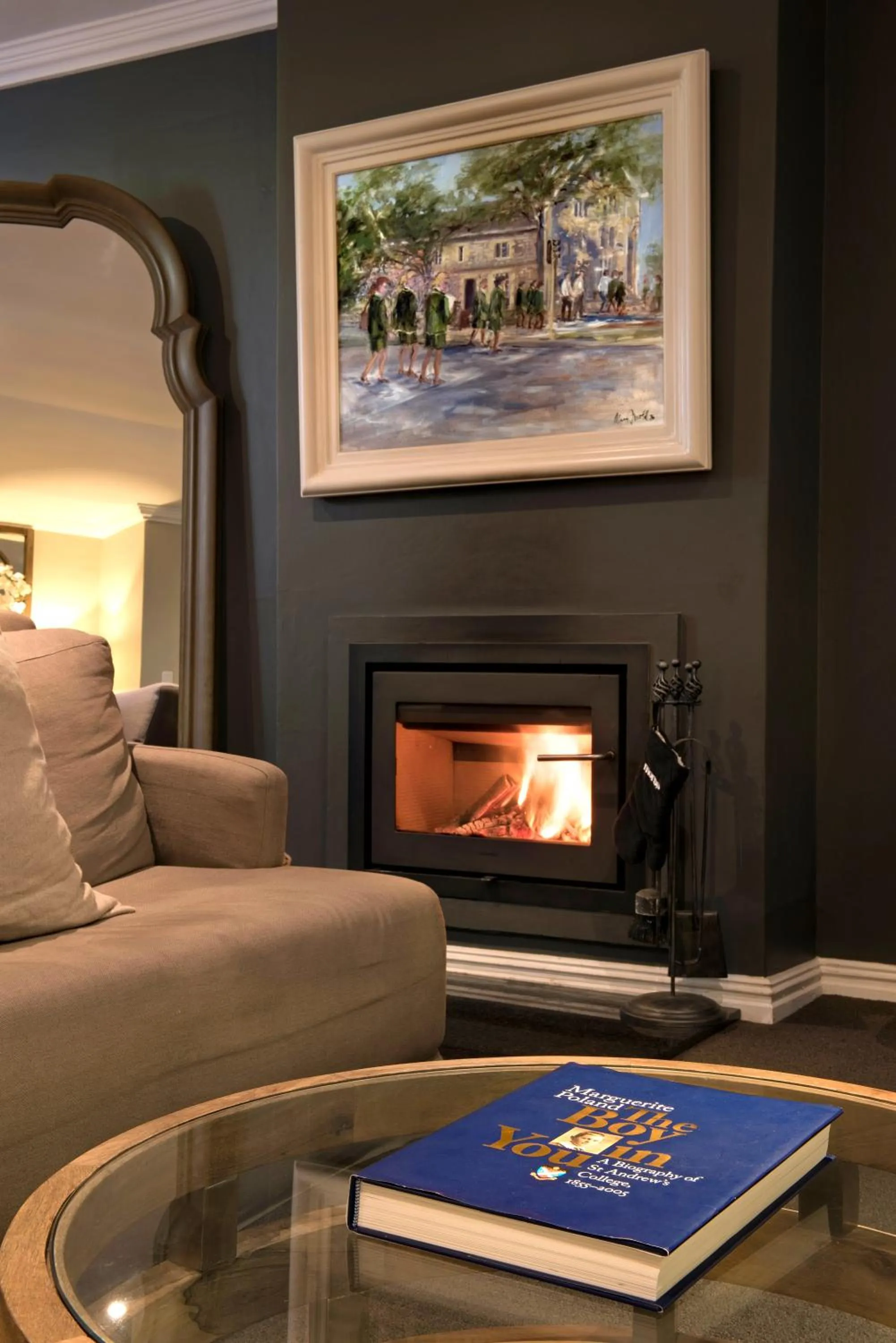 Communal lounge/ TV room in 8A Grahamstown by The Oyster Collection