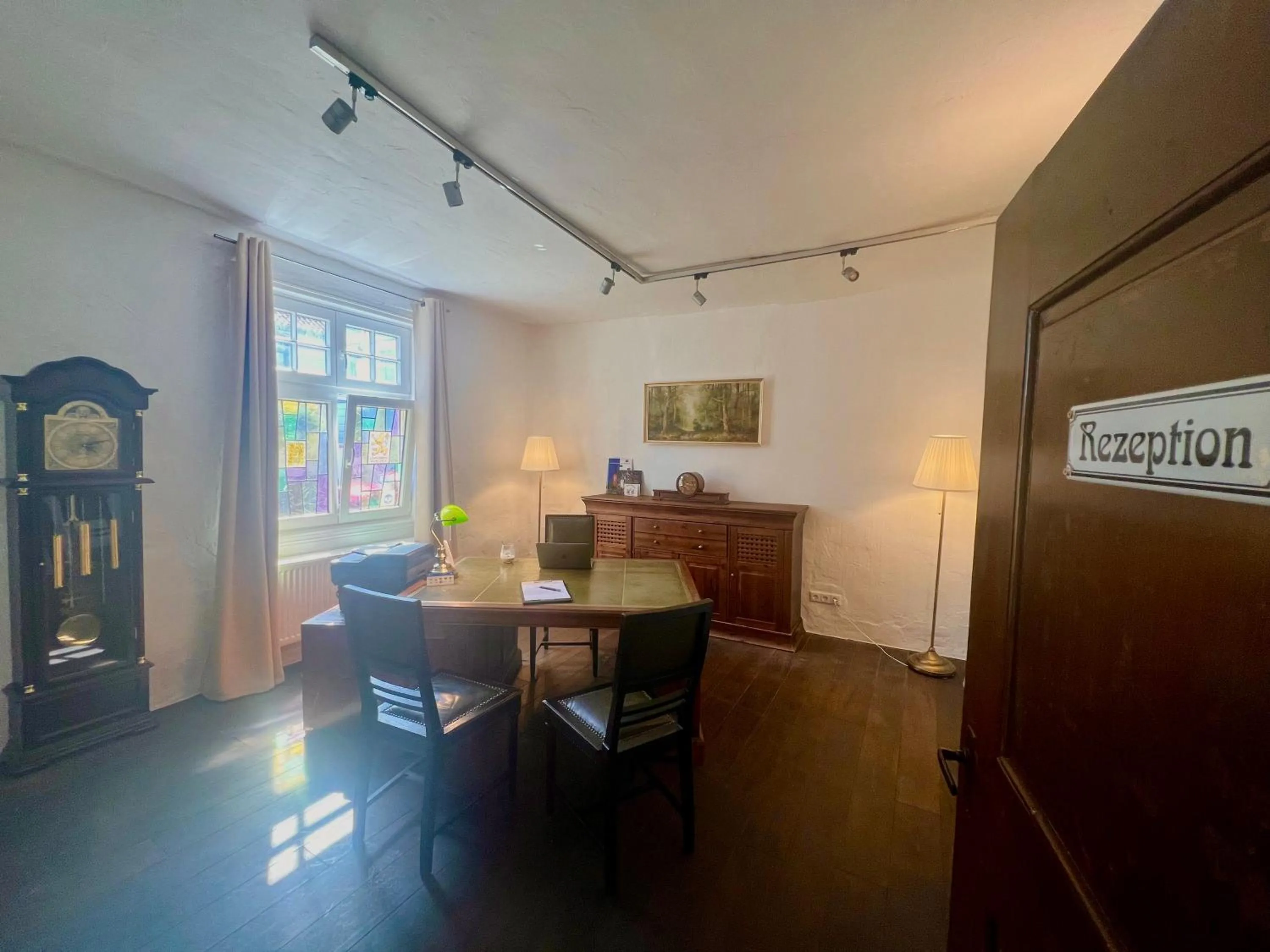 Lobby or reception in Hotel Pemü