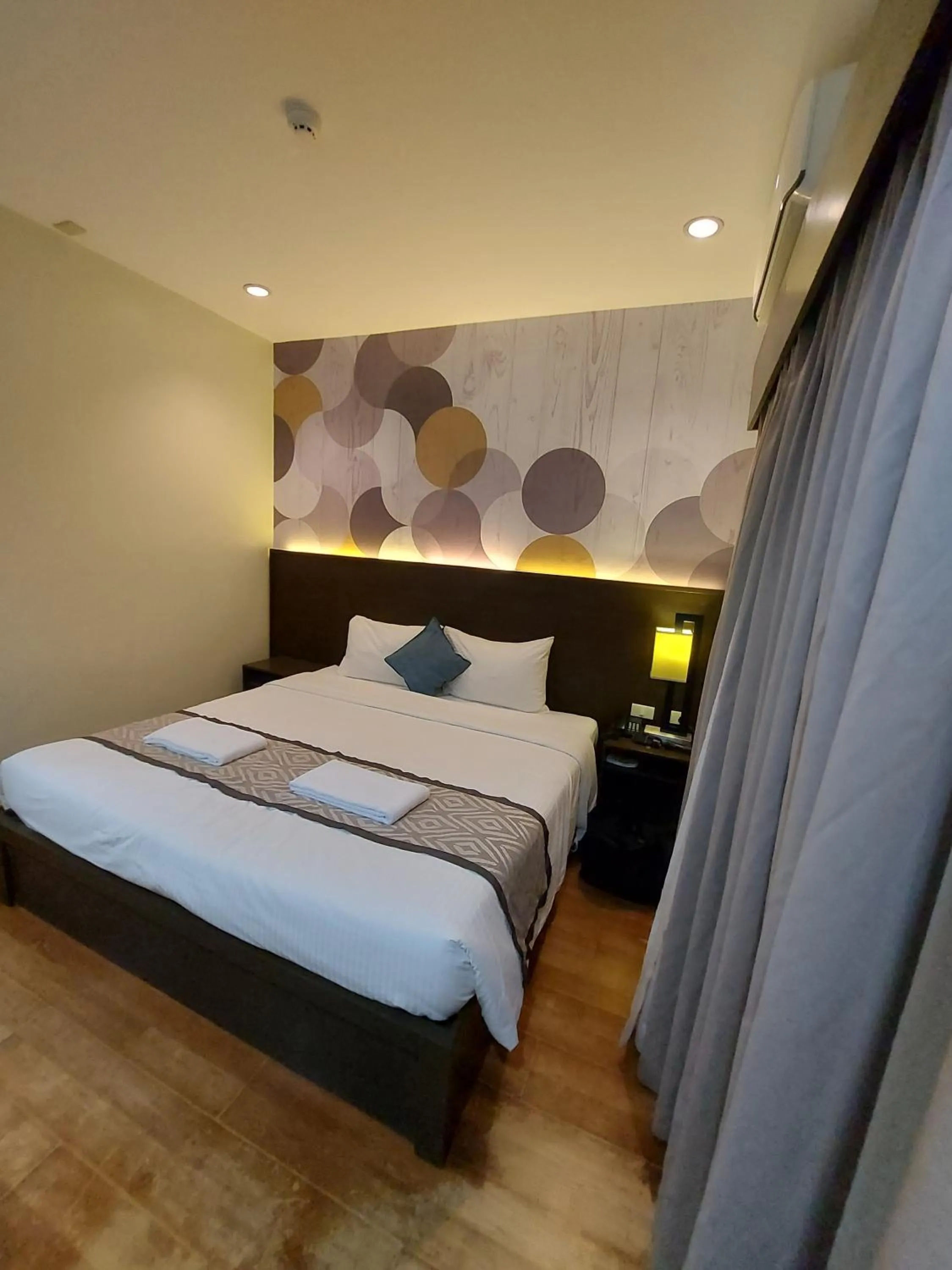 Bedroom, Bed in Whitewoods Convention and Leisure Hotel