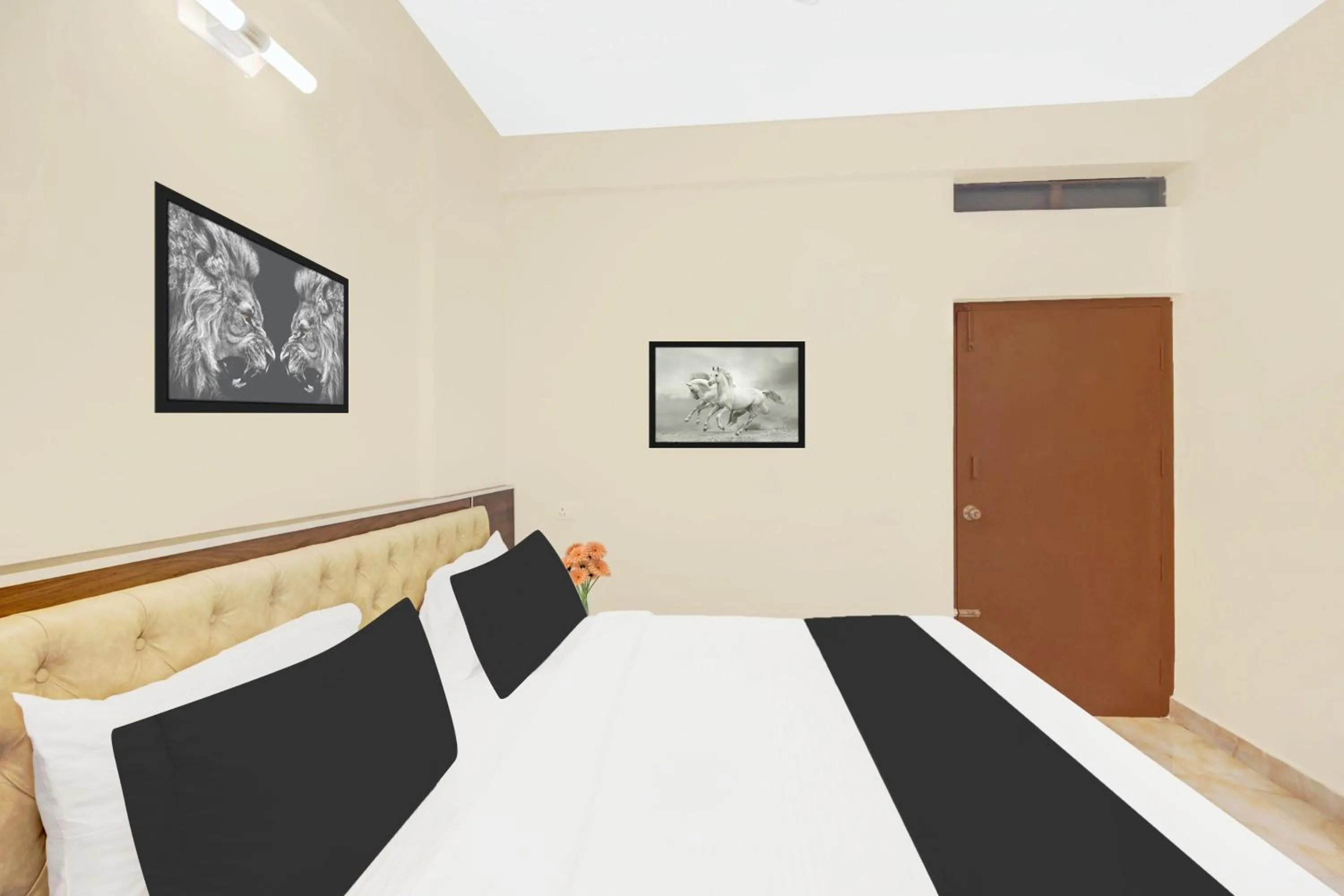 Bedroom, Bed in Super Collection O Virajpet City Centre formerly The Fort Mercara