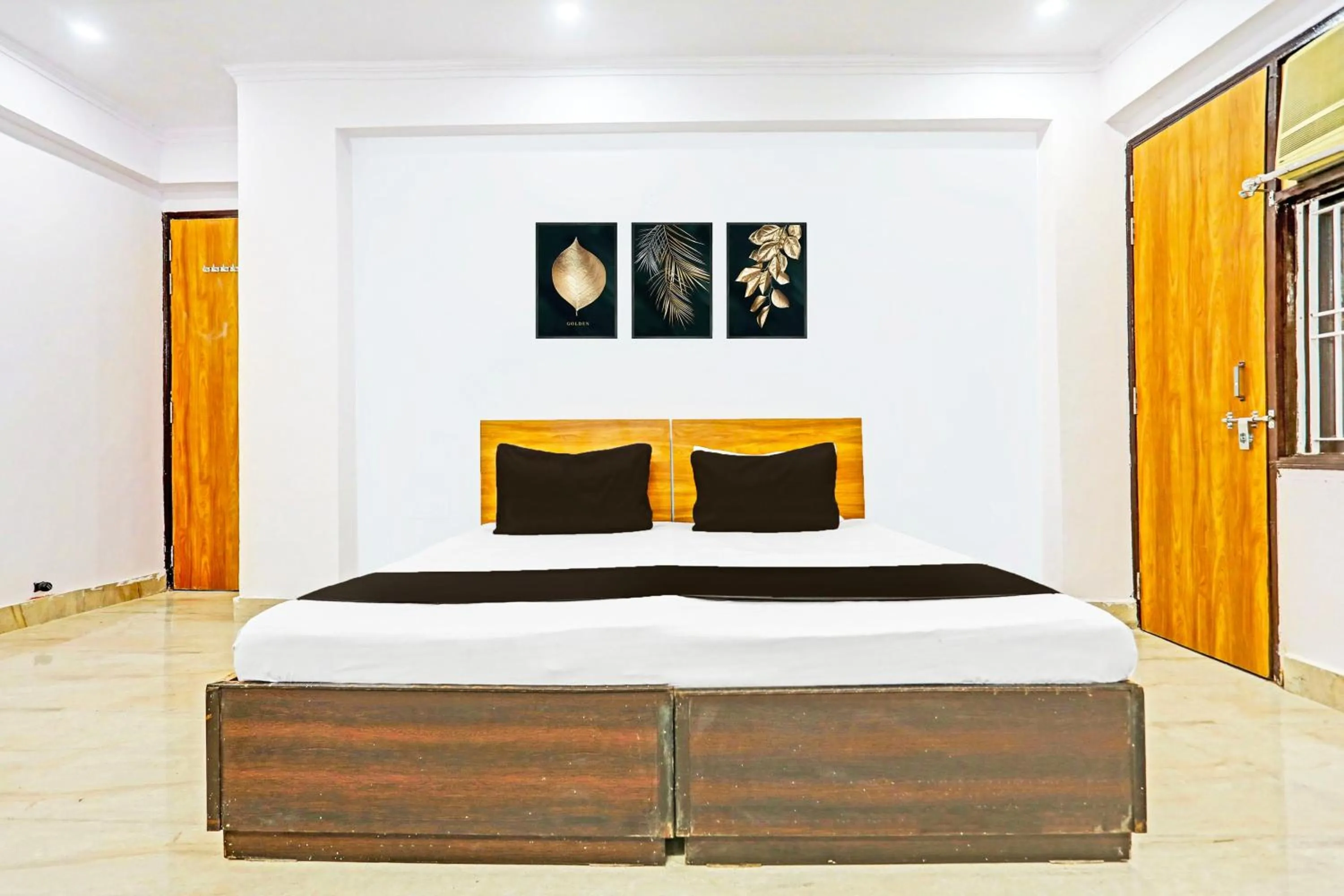 Bedroom in Hotel O High Sky Residency