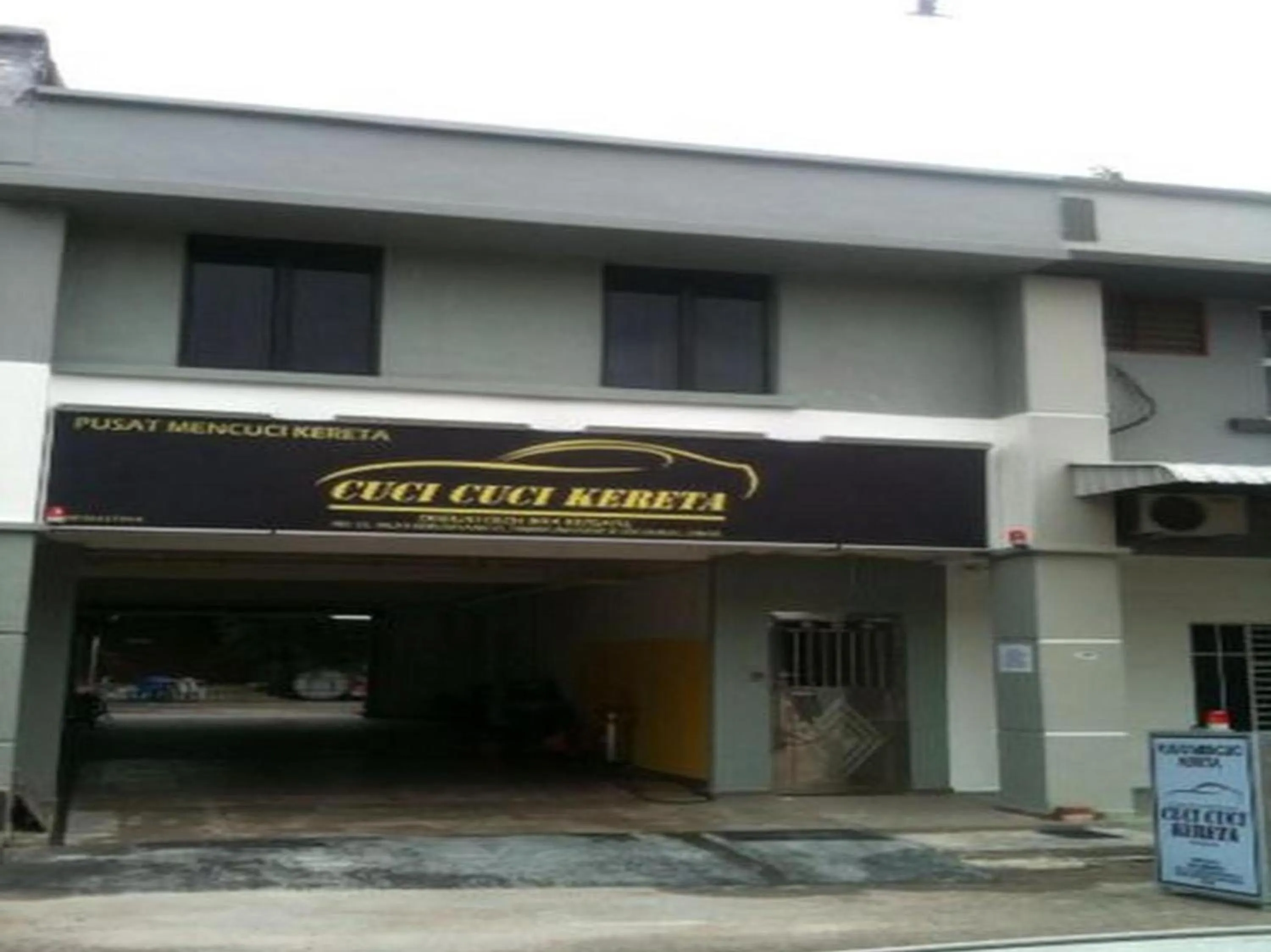 Facade/entrance in Hotel O Jb Sojourn