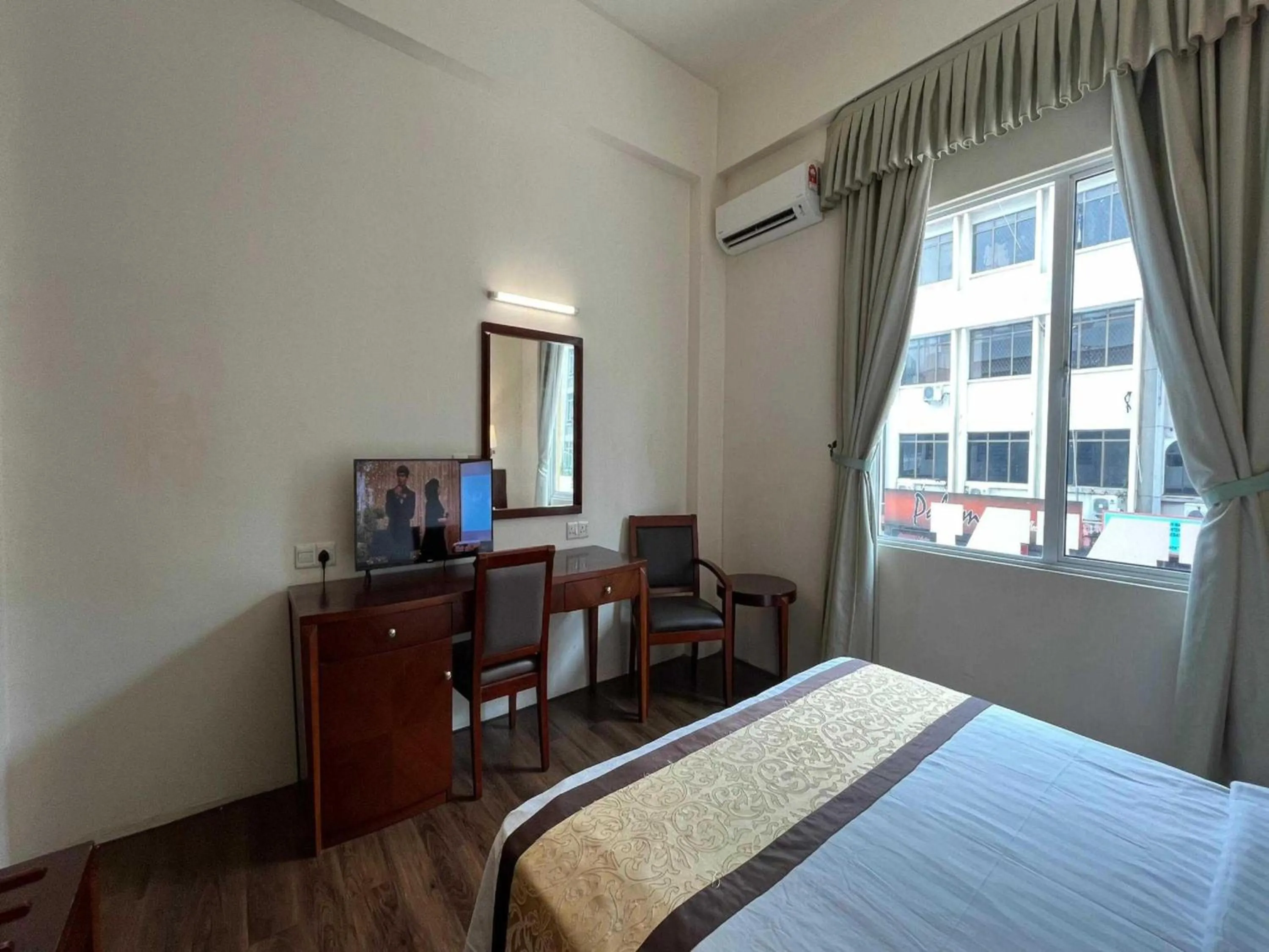 View (from property/room), Bed in Hotel O Atari Inn